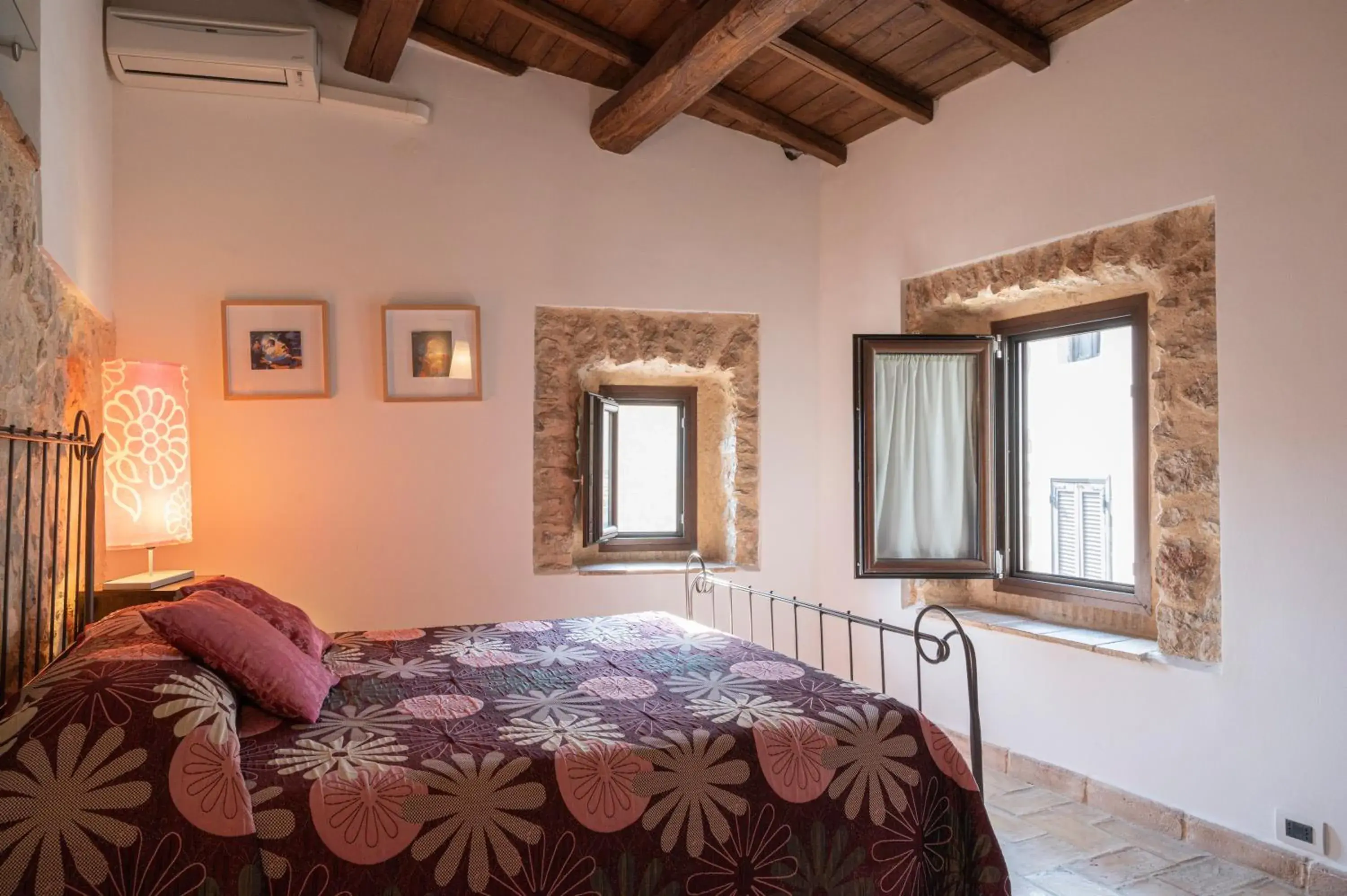 Double Room - single occupancy in Locanda Persei Double Room - single occupancy in Locanda Persei