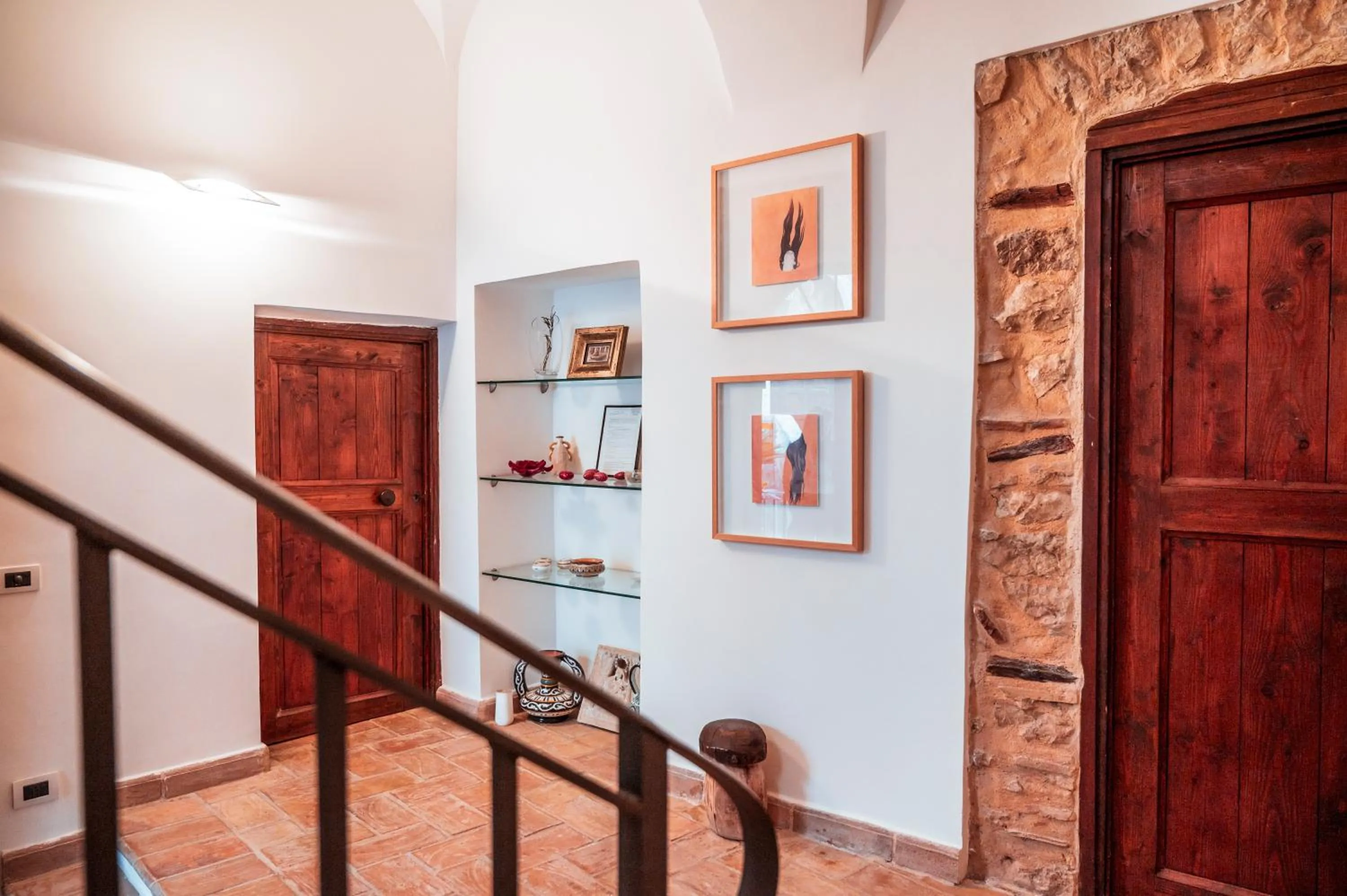 Decorative detail in Locanda Persei