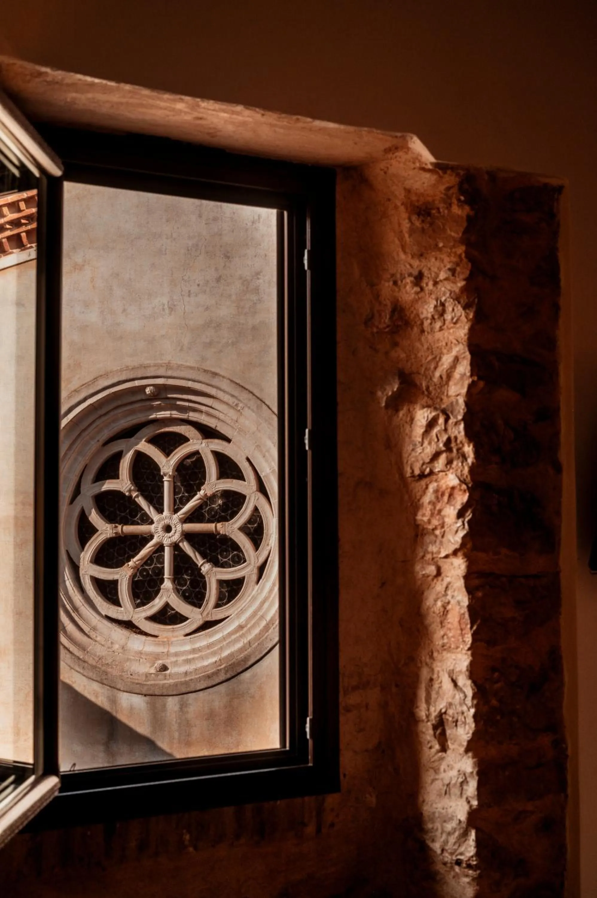Decorative detail in Locanda Persei
