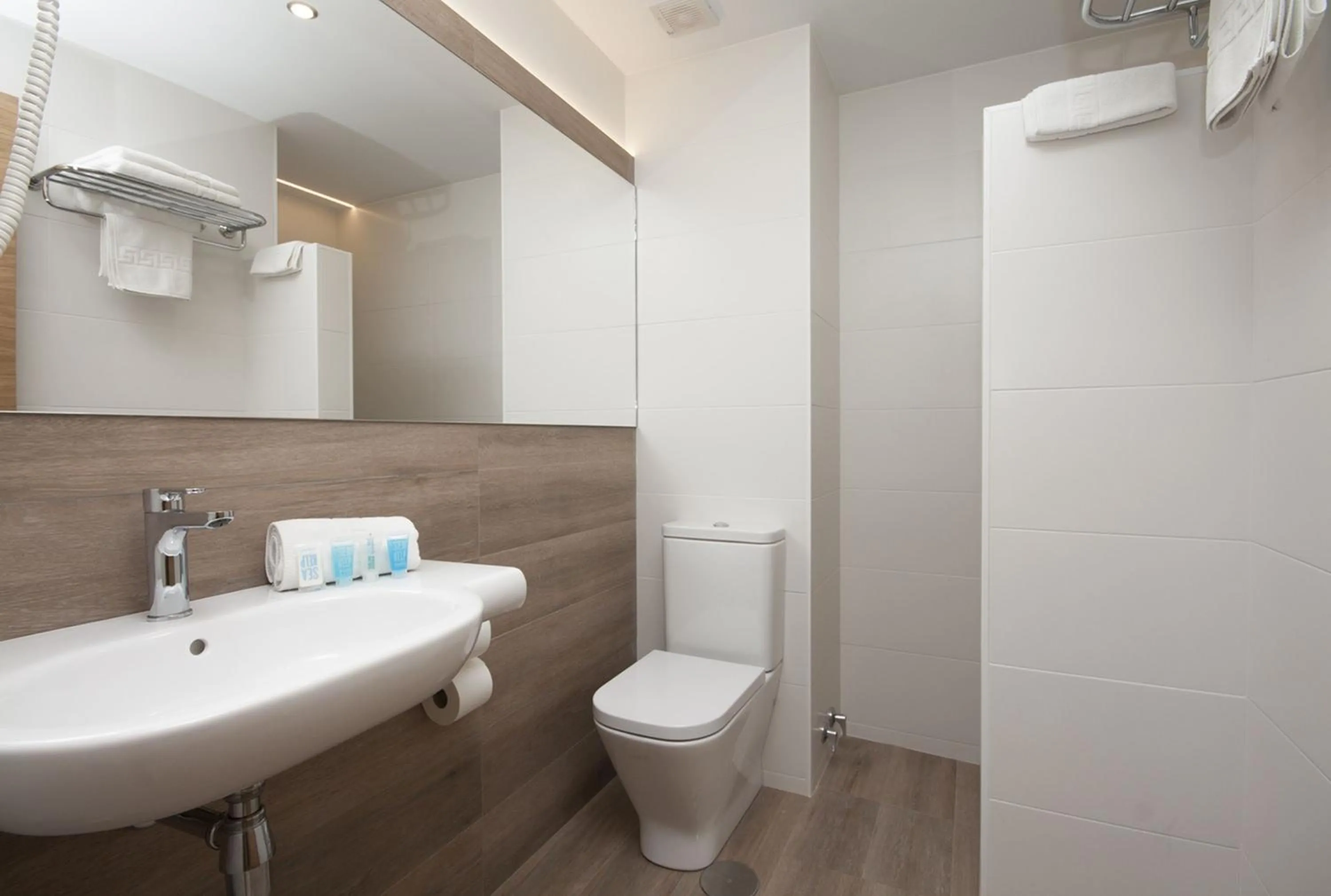 Bathroom in Hotel Perla