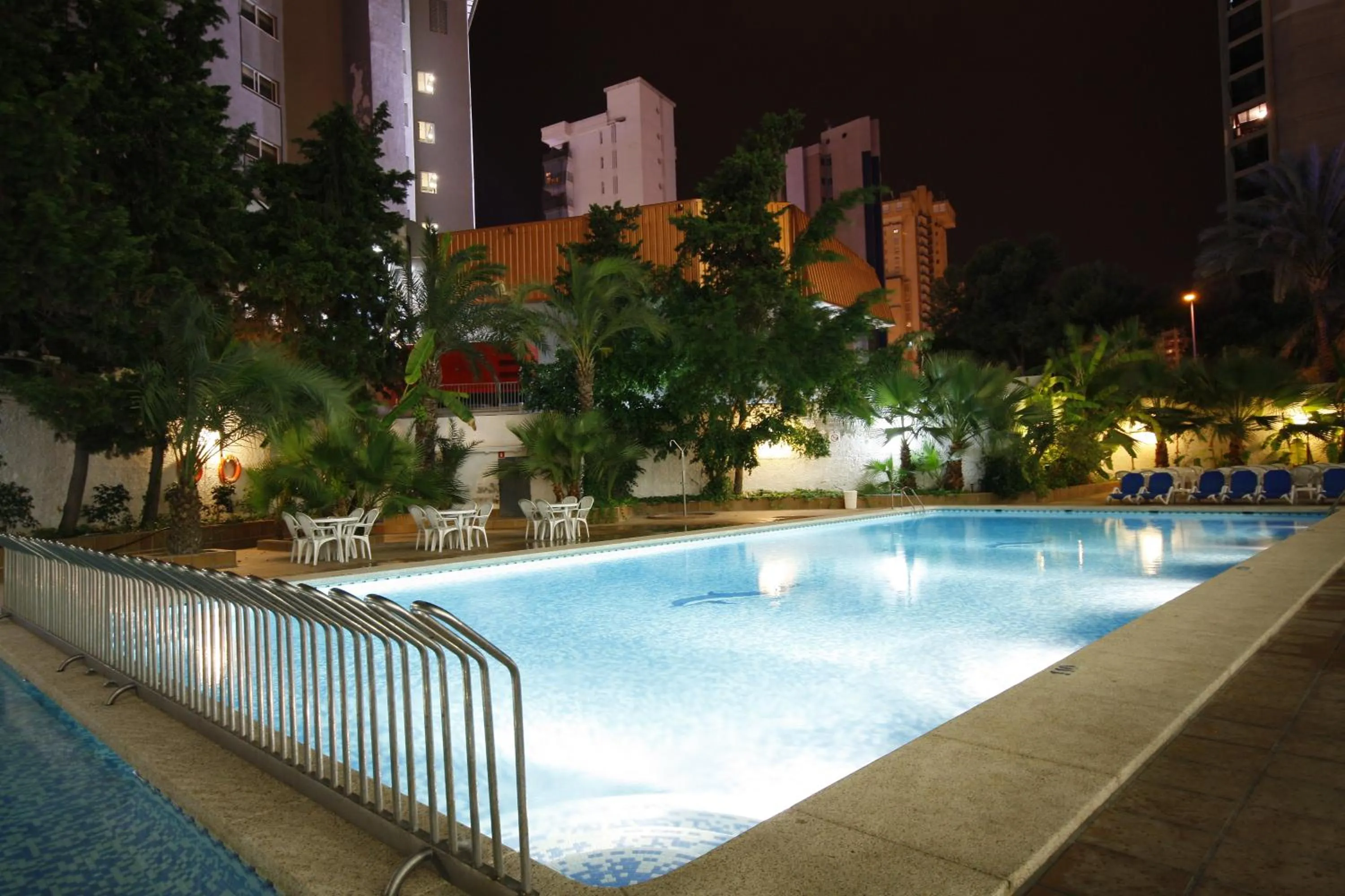 Swimming pool in Hotel Perla
