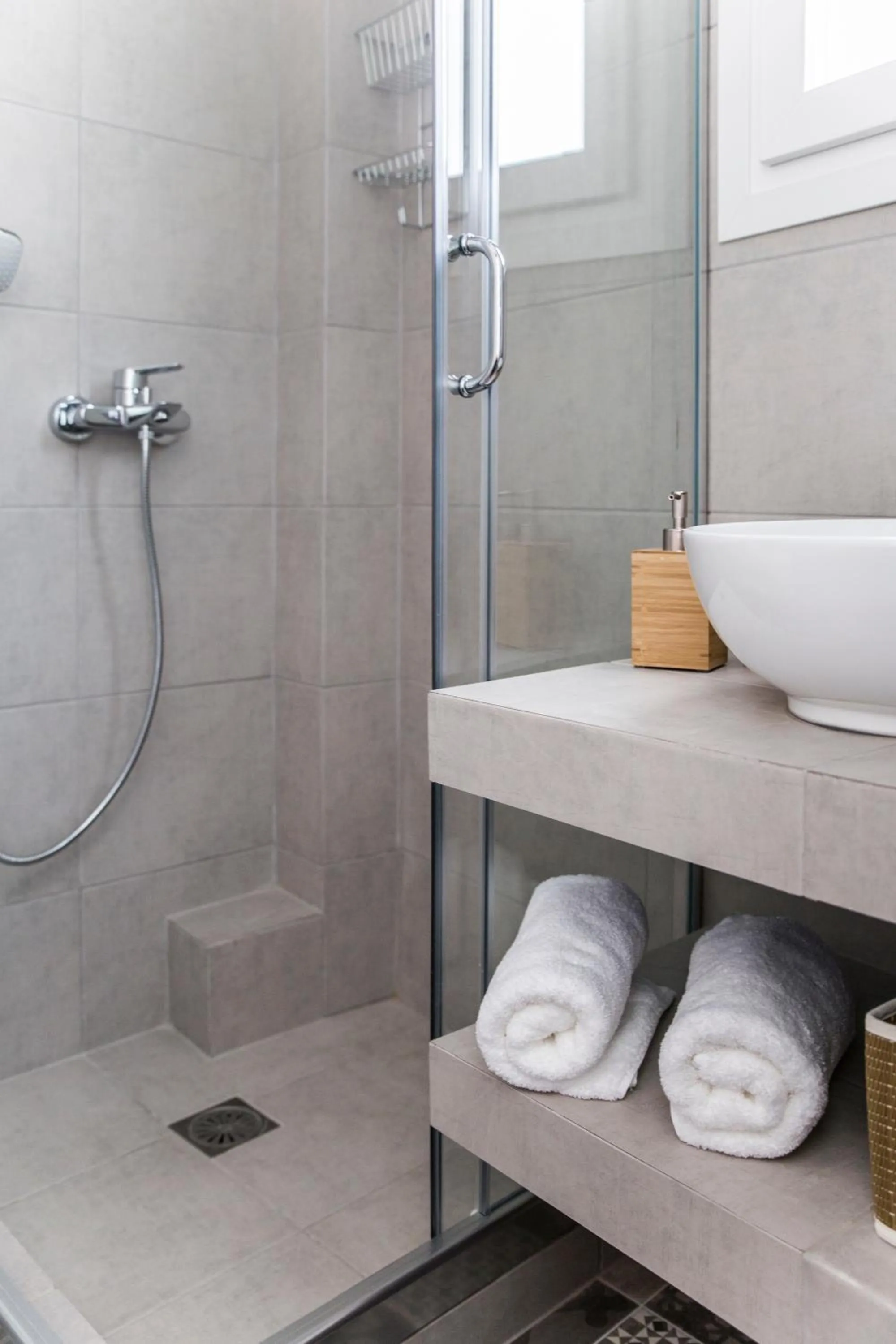 Shower in The Athens Insider