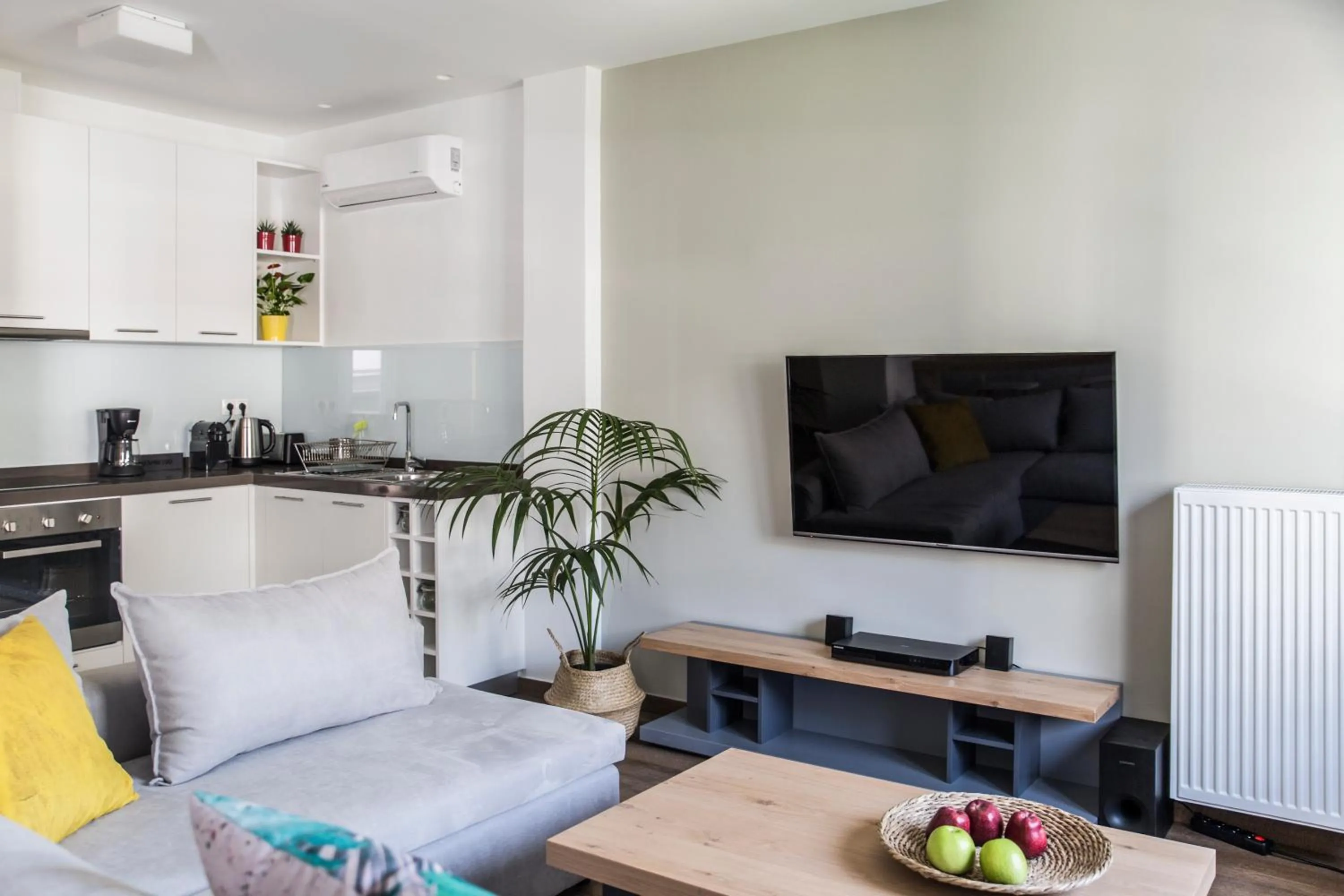 TV and multimedia in The Athens Insider