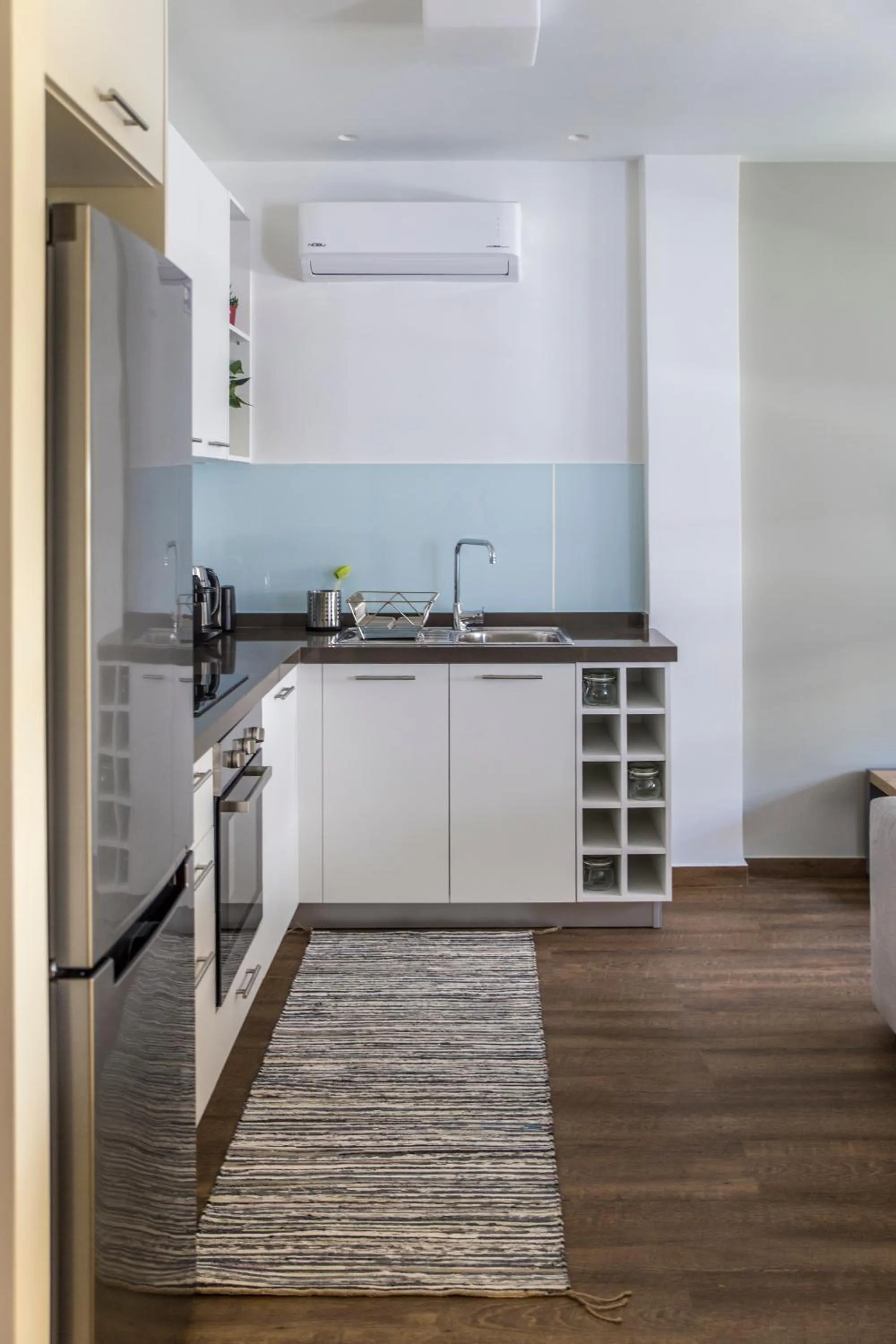 Kitchen or kitchenette in The Athens Insider