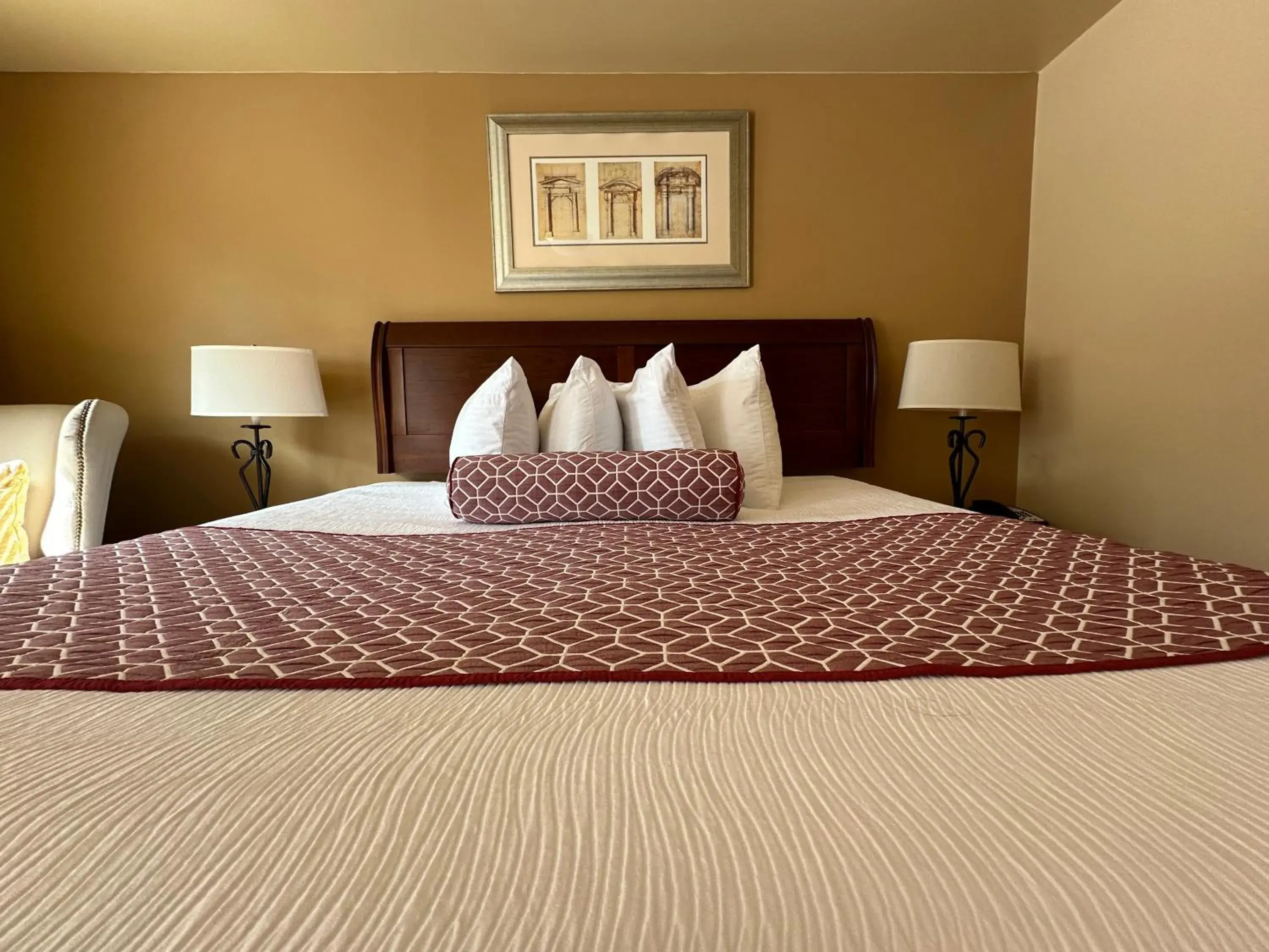 Bed in Abram Inn & Suites Bed in Abram Inn & Suites