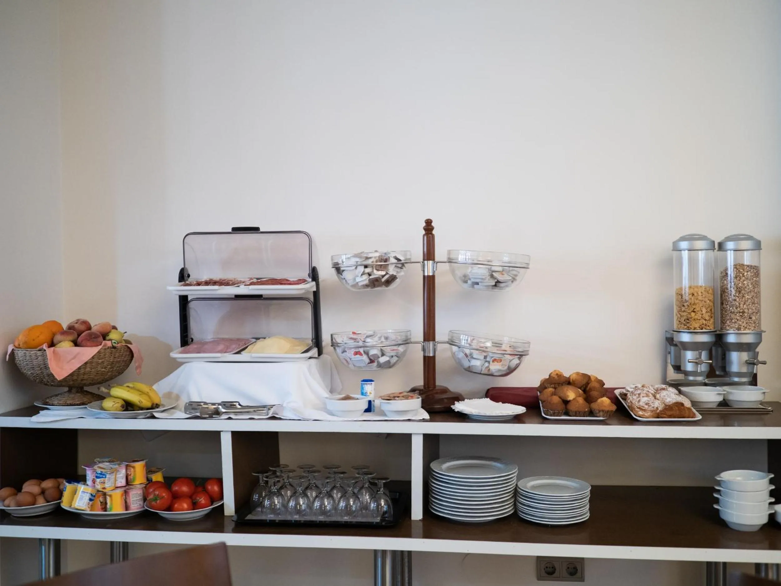 Breakfast in Hotel Quino