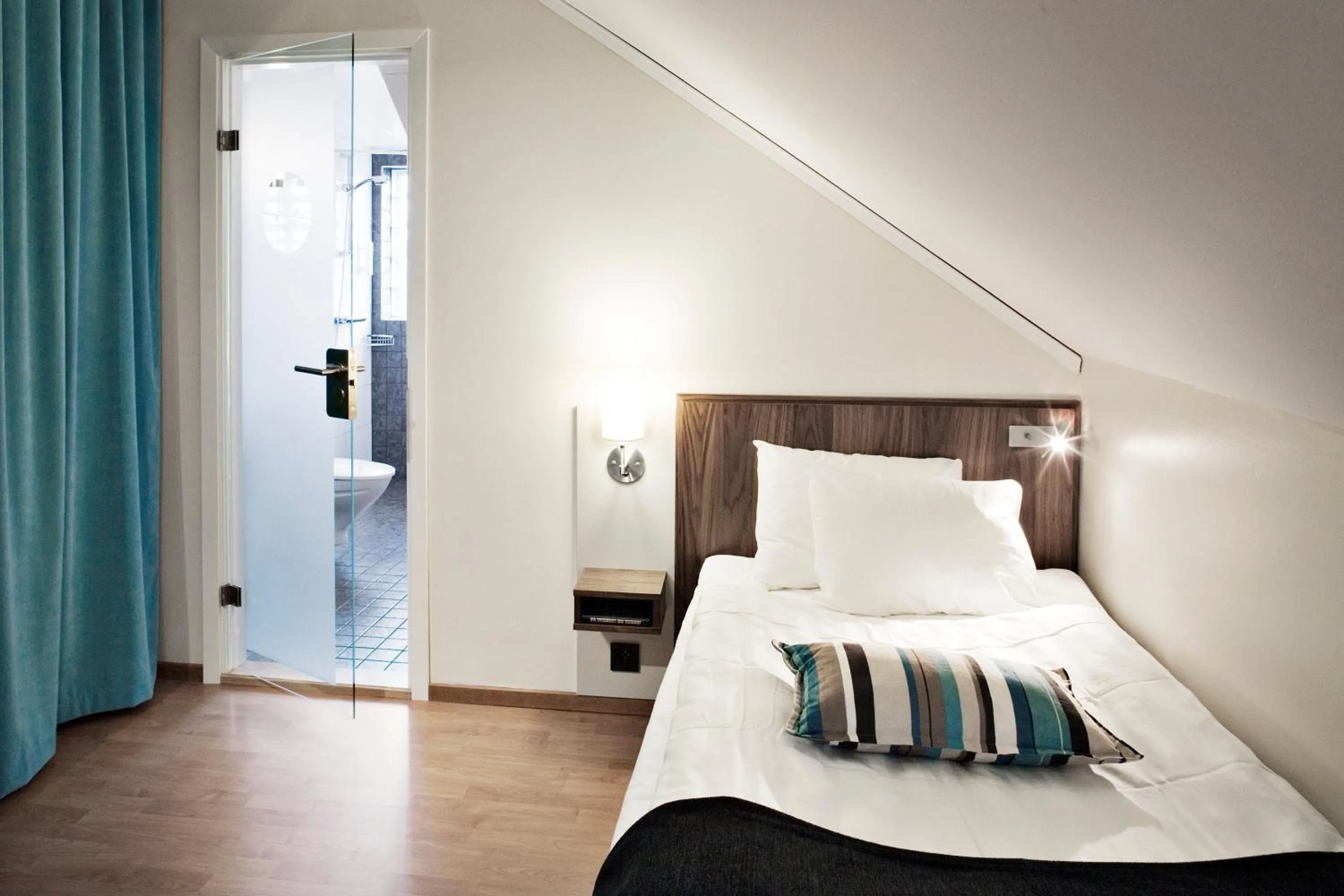 Bed in Home Hotel Kung Oscar