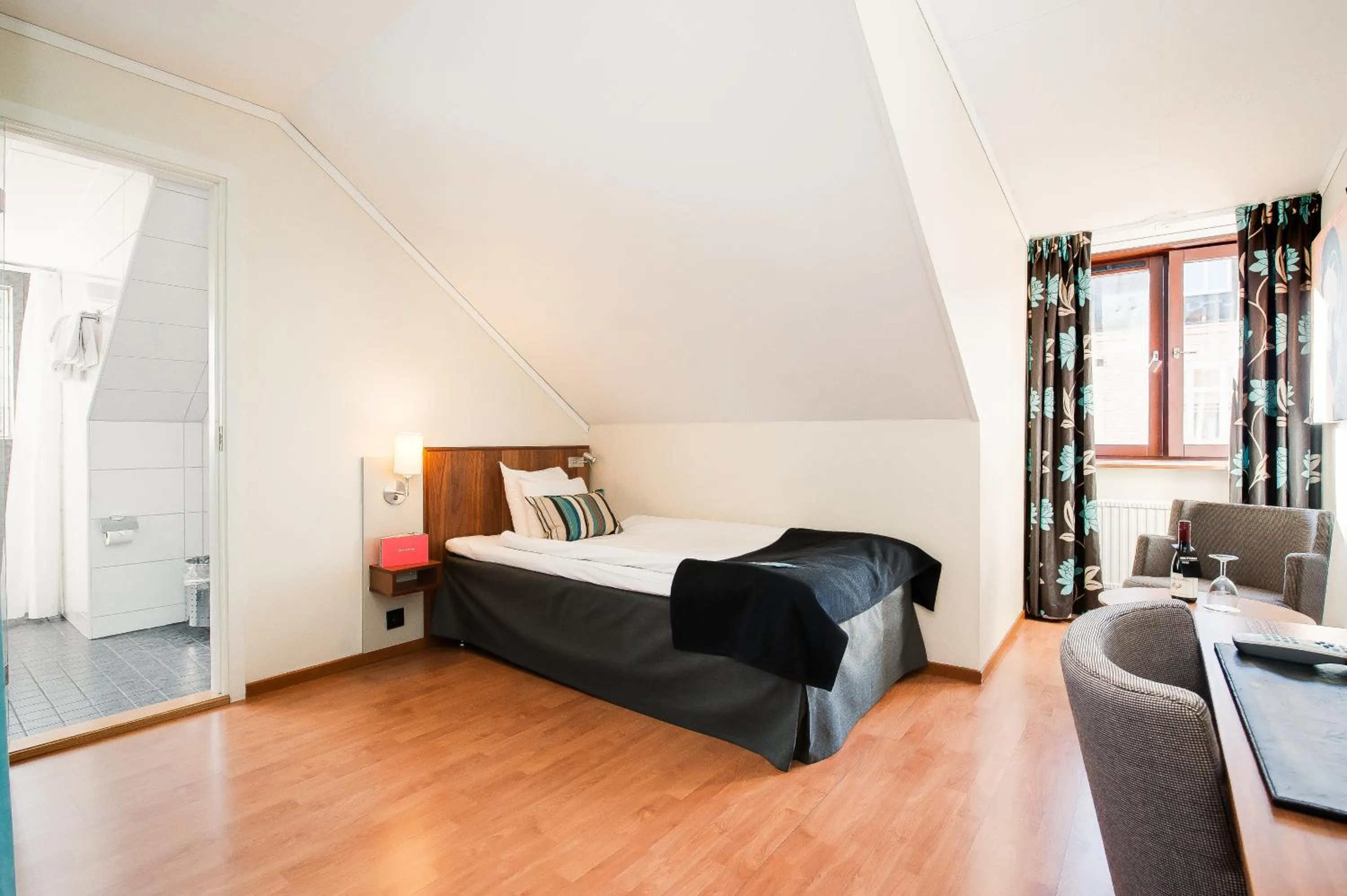 Bed in Home Hotel Kung Oscar