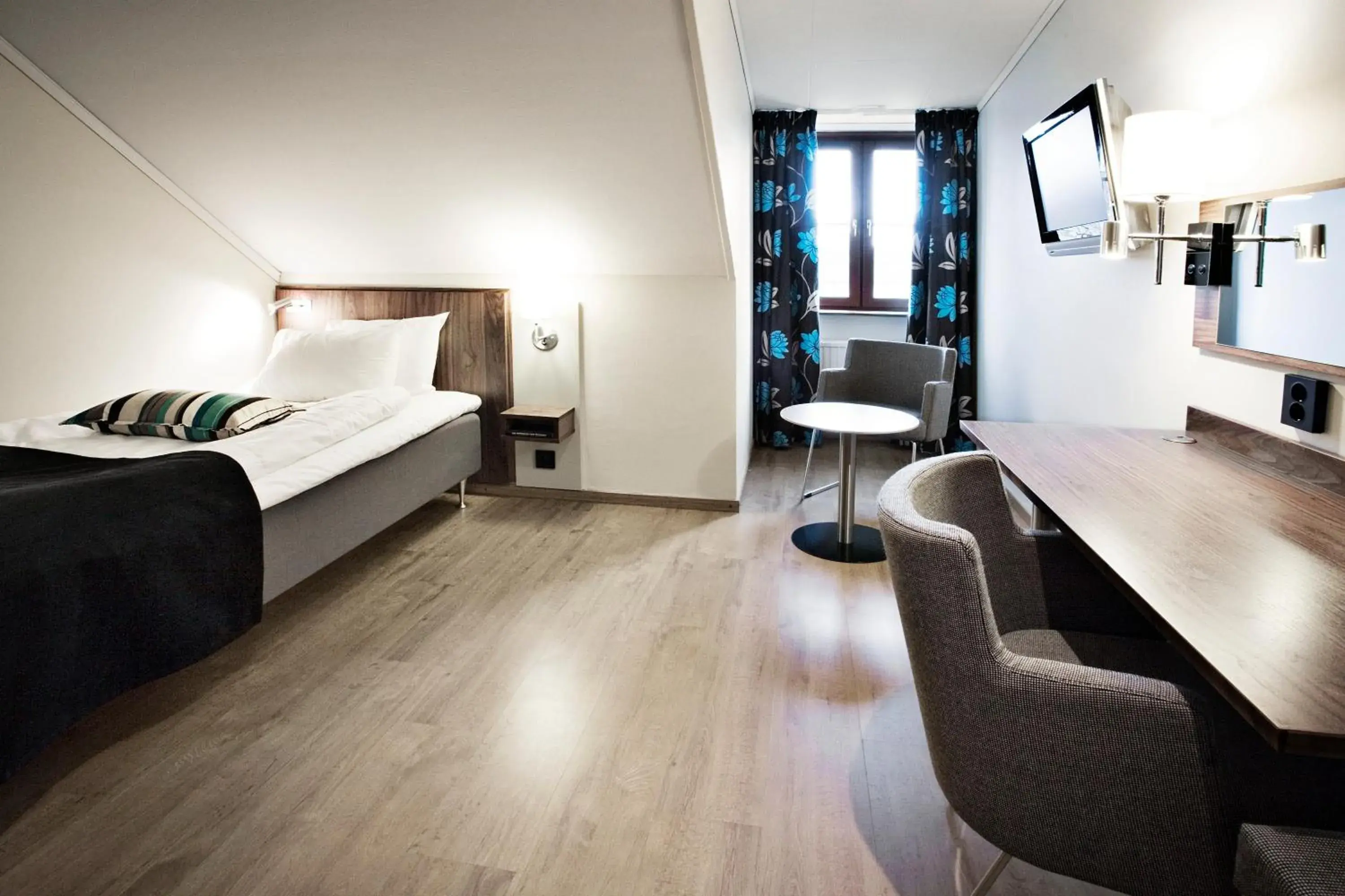 Photo of the whole room, Bed in Home Hotel Kung Oscar Photo of the whole room, Bed in Home Hotel Kung Oscar