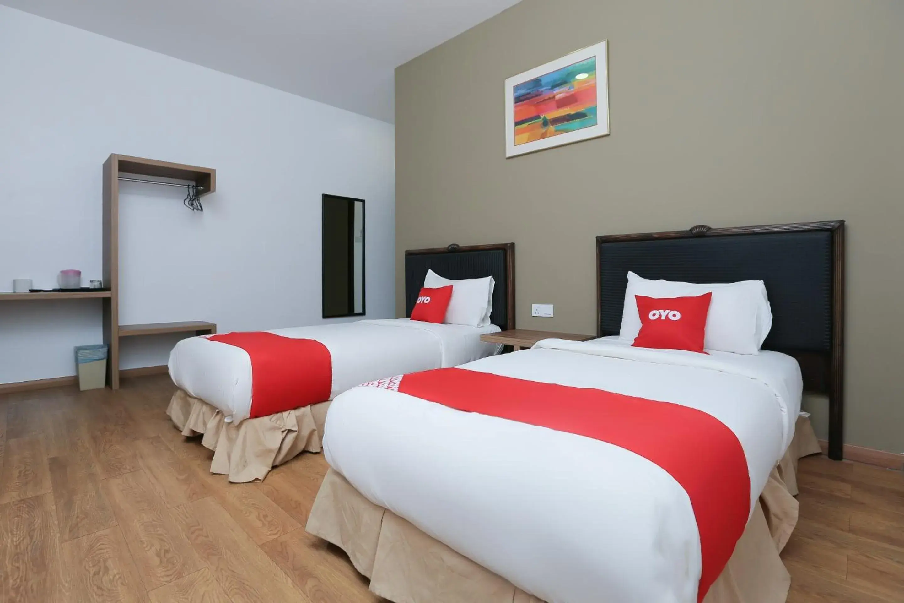 Standard Twin Room in OYO 89915 East Mount Hotel Standard Twin Room in OYO 89915 East Mount Hotel