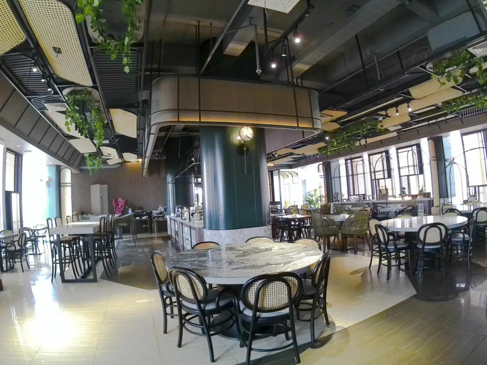 Restaurant/places to eat in Luminor Hotel Jambi Kebun Jeruk By WH Restaurant/places to eat in Luminor Hotel Jambi Kebun Jeruk By WH