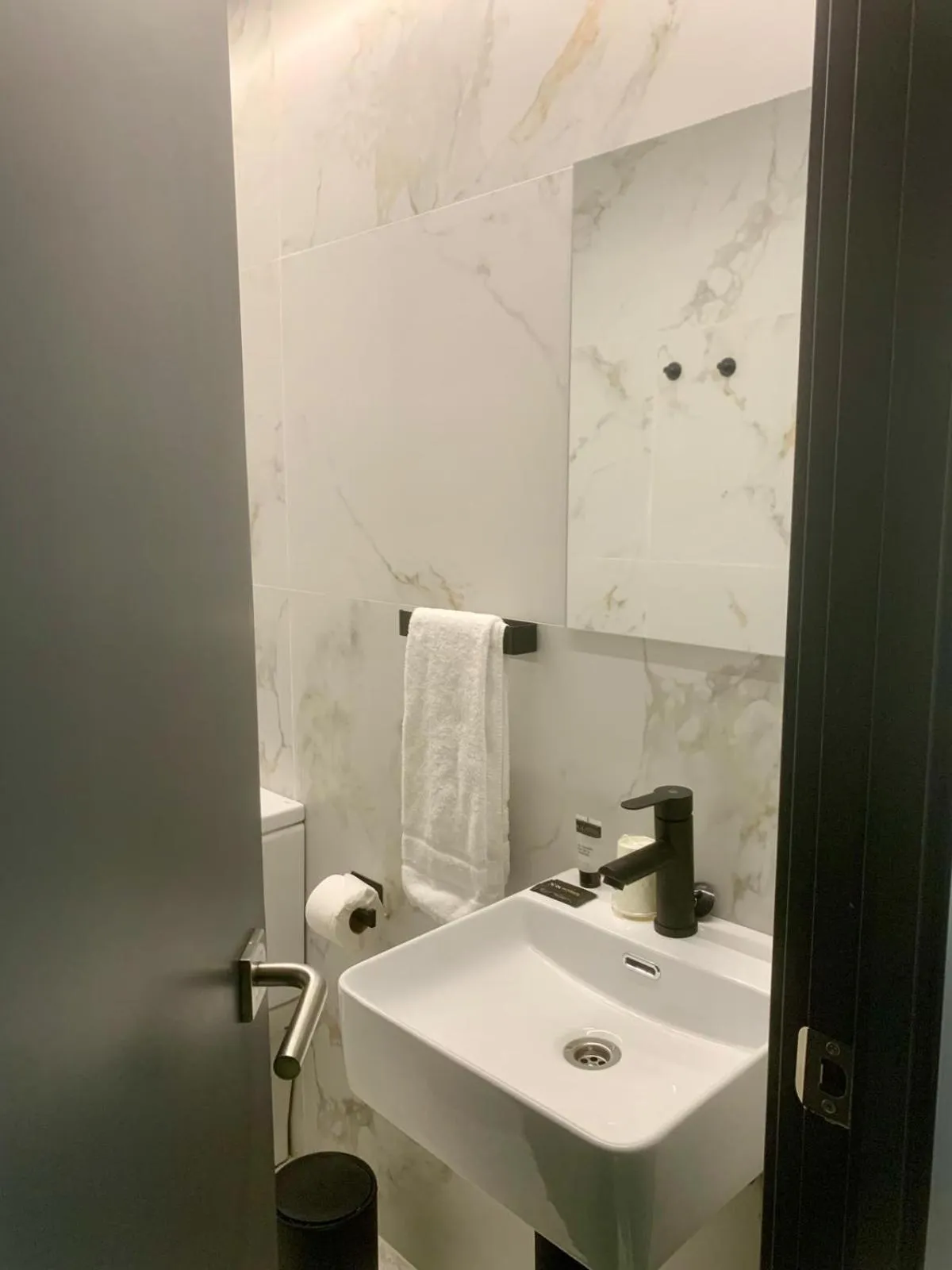 Bathroom in Hotel Zaymar