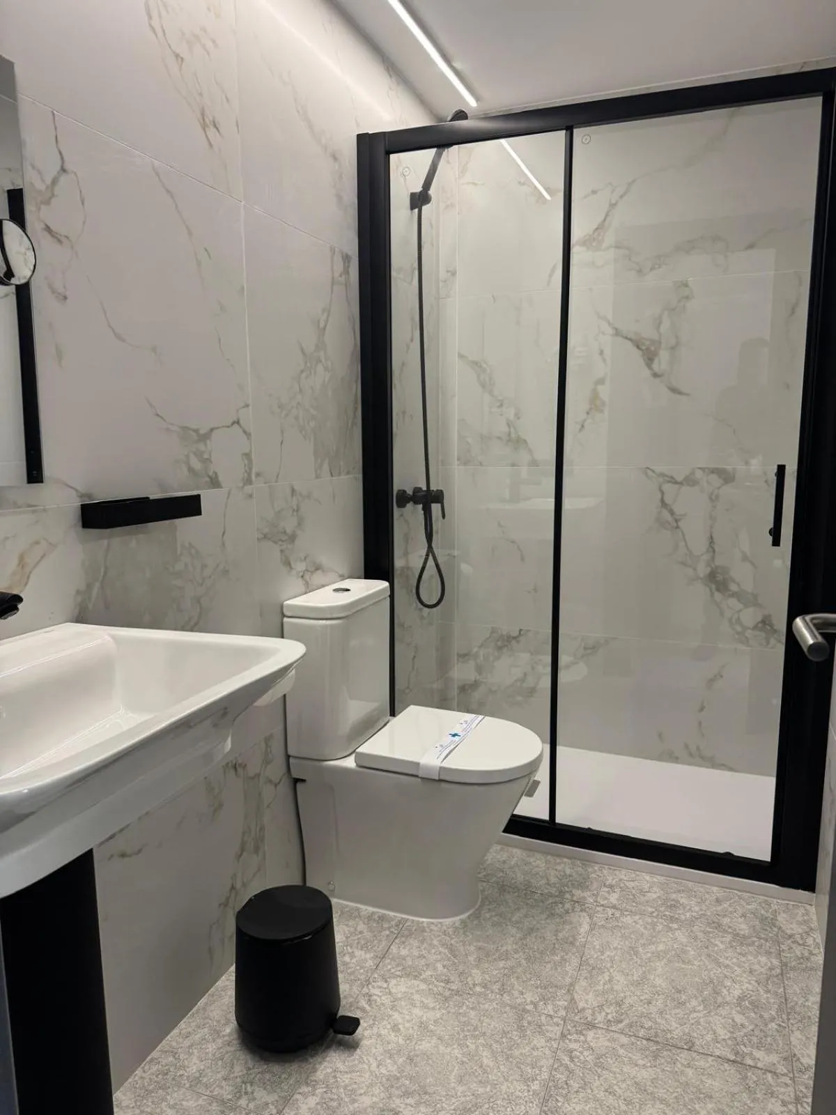 Bathroom in Hotel Zaymar