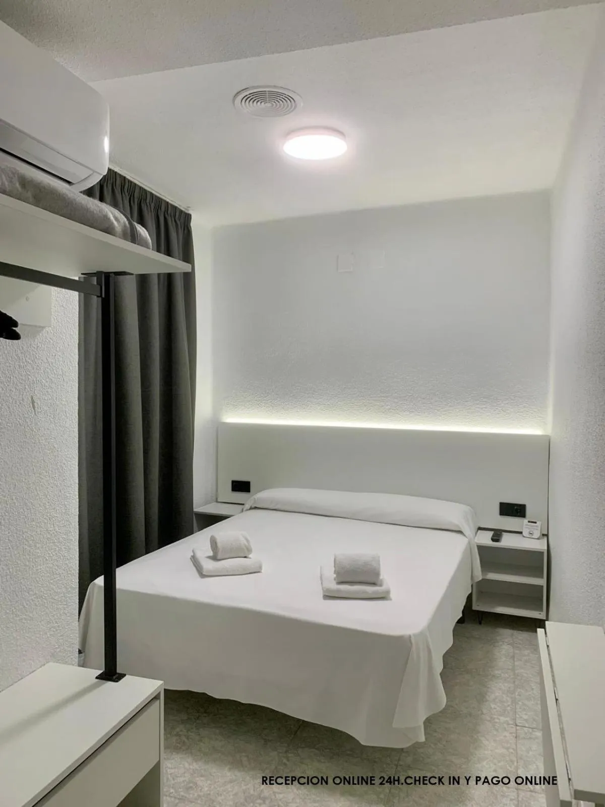 Bedroom, Bed in Hotel Zaymar