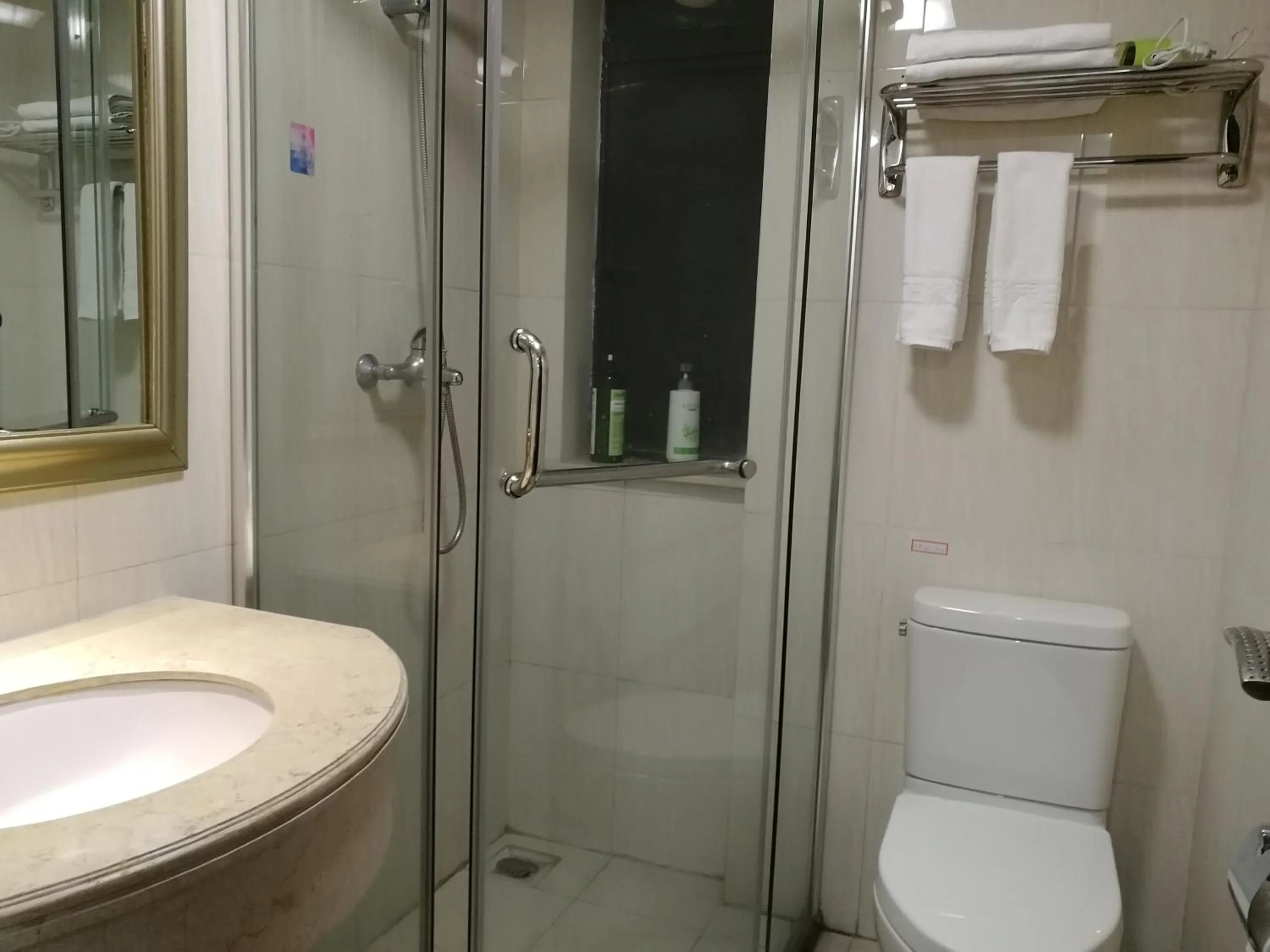 Property building in Xizhengjia Apartment Hotel (Guangzhou Financial City Keyun Road subway station store)