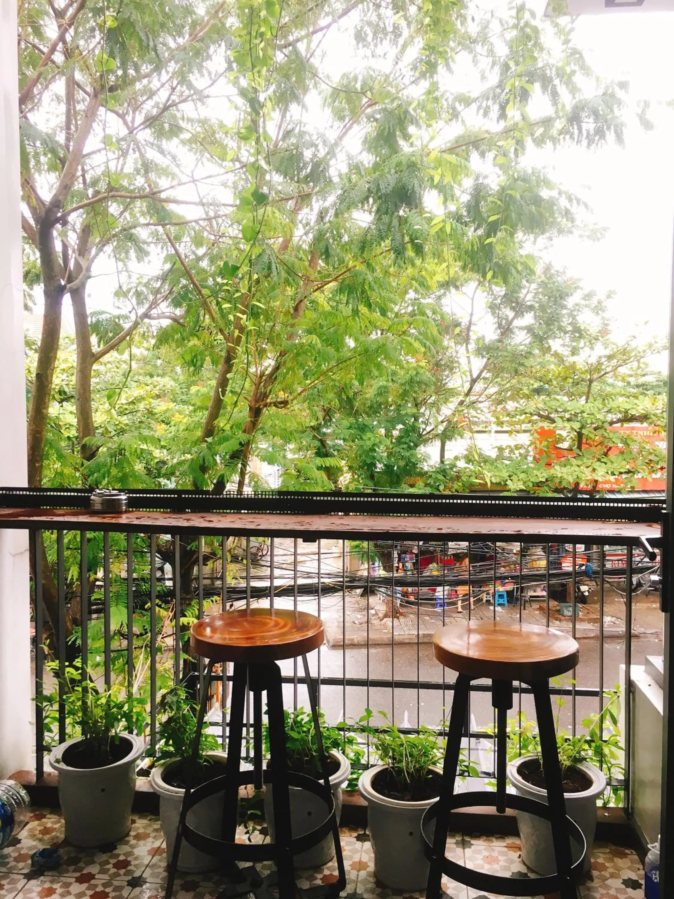 Balcony/Terrace in Kon-Tiki DaNang Hostel