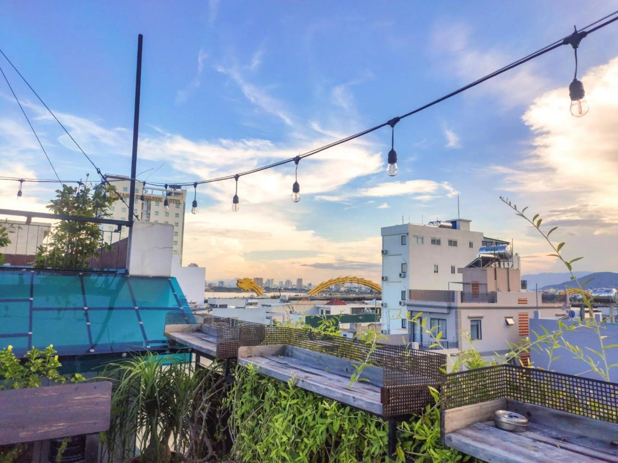 Property building in Kon-Tiki DaNang Hostel