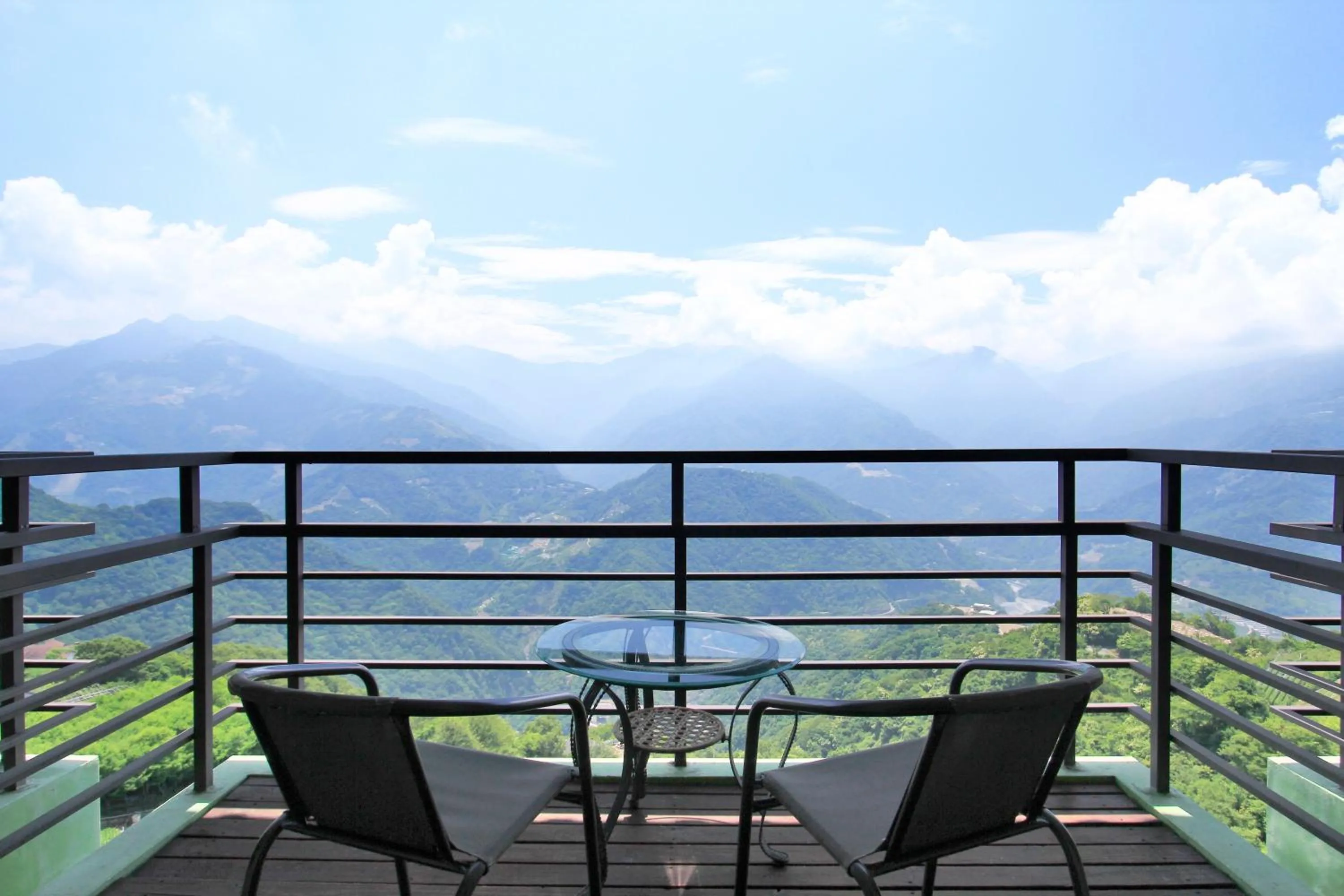 Balcony/Terrace in Sunnydale B&B