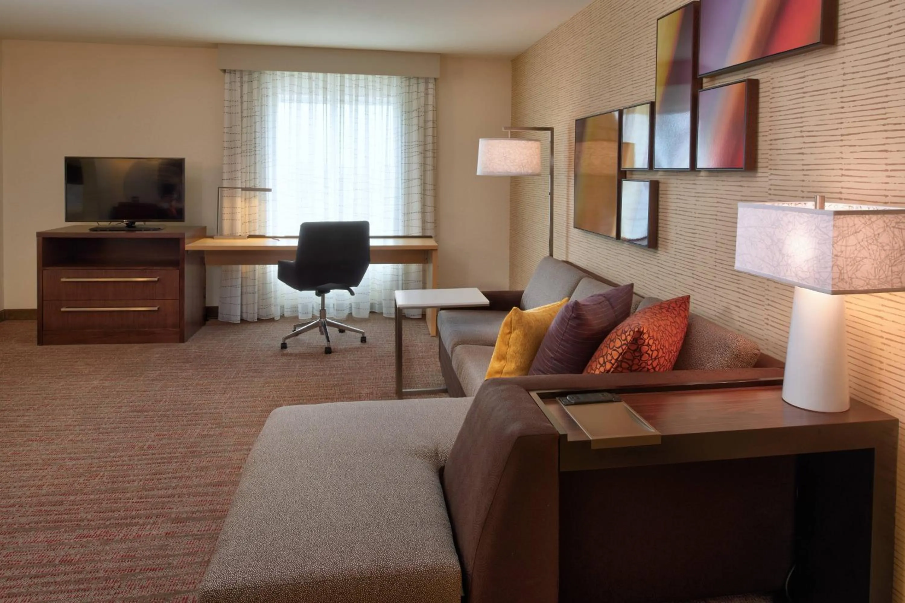 Living room in Residence Inn by Marriott Chicago Bolingbrook
