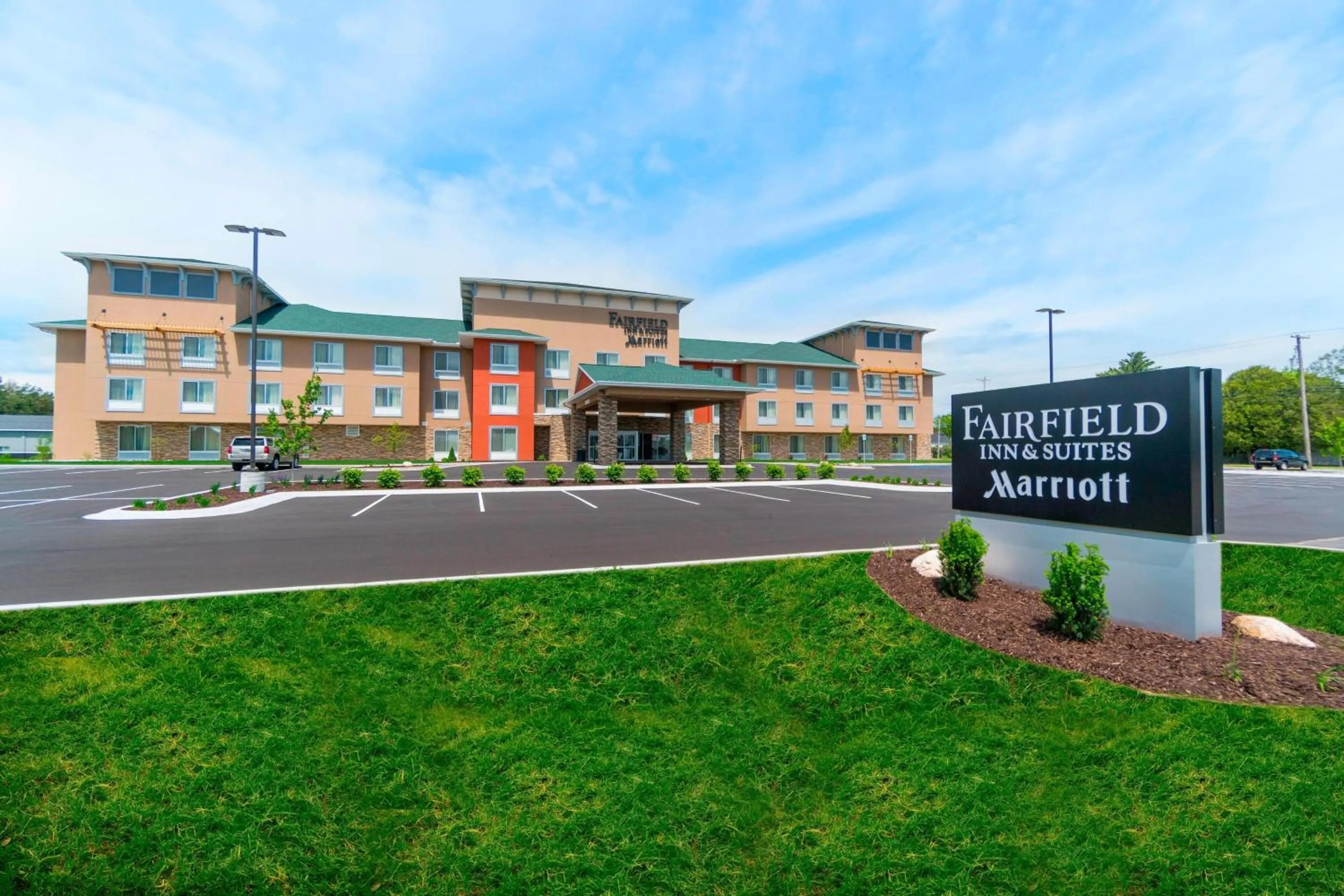 Property building in Fairfield Inn & Suites by Marriott Gaylord