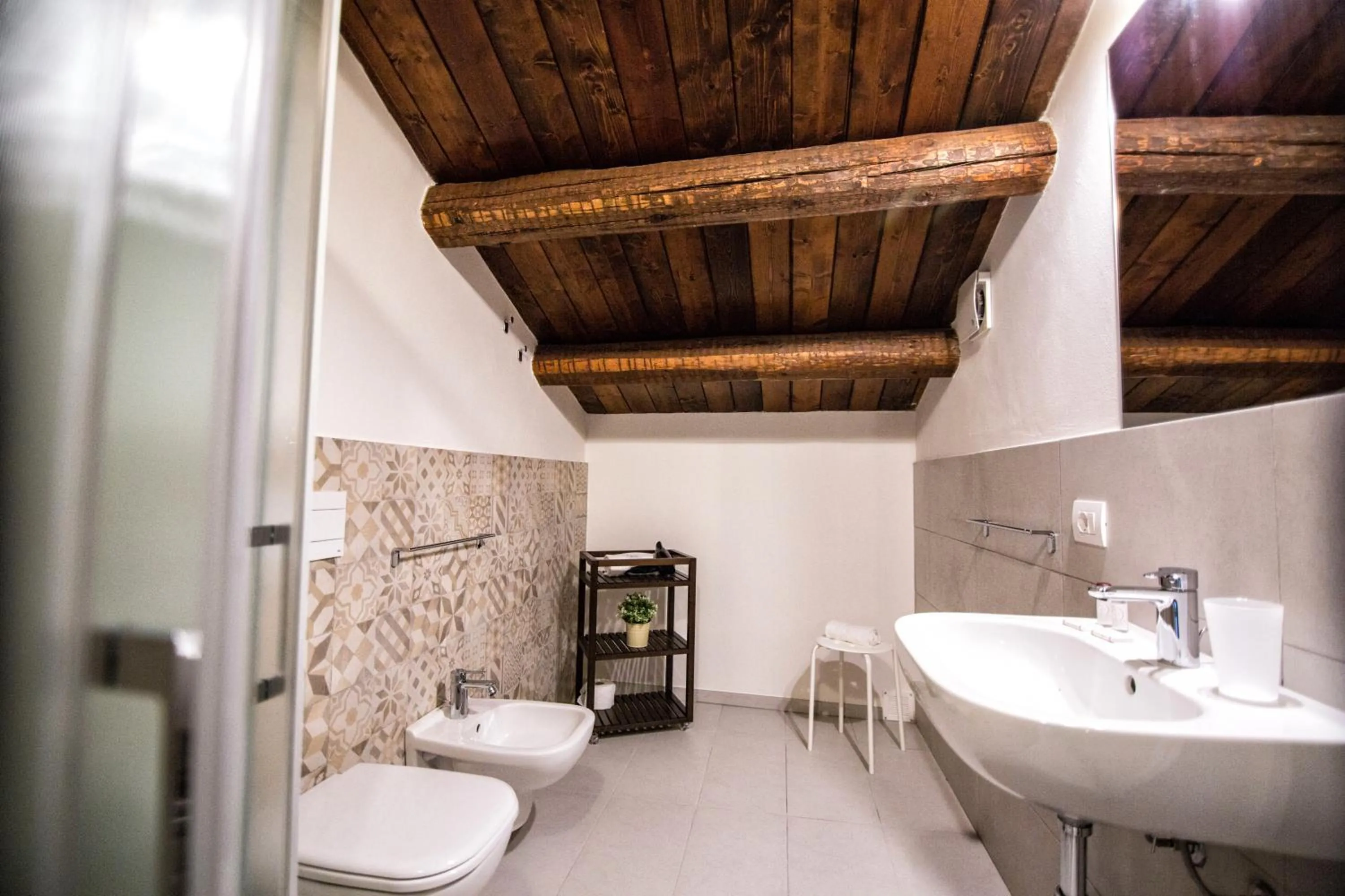 Toilet in Niria