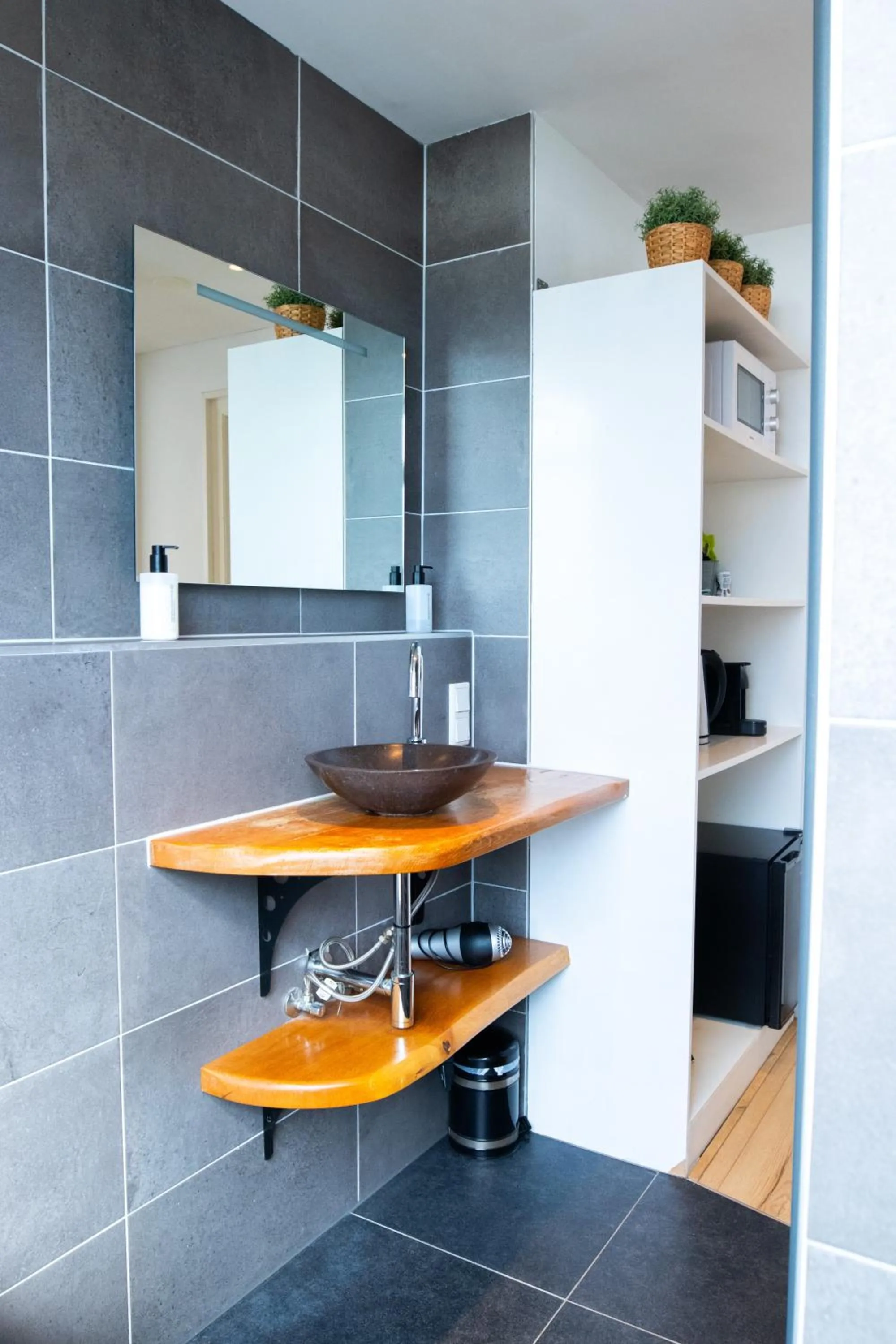 Bathroom in cafe 't Vonderke