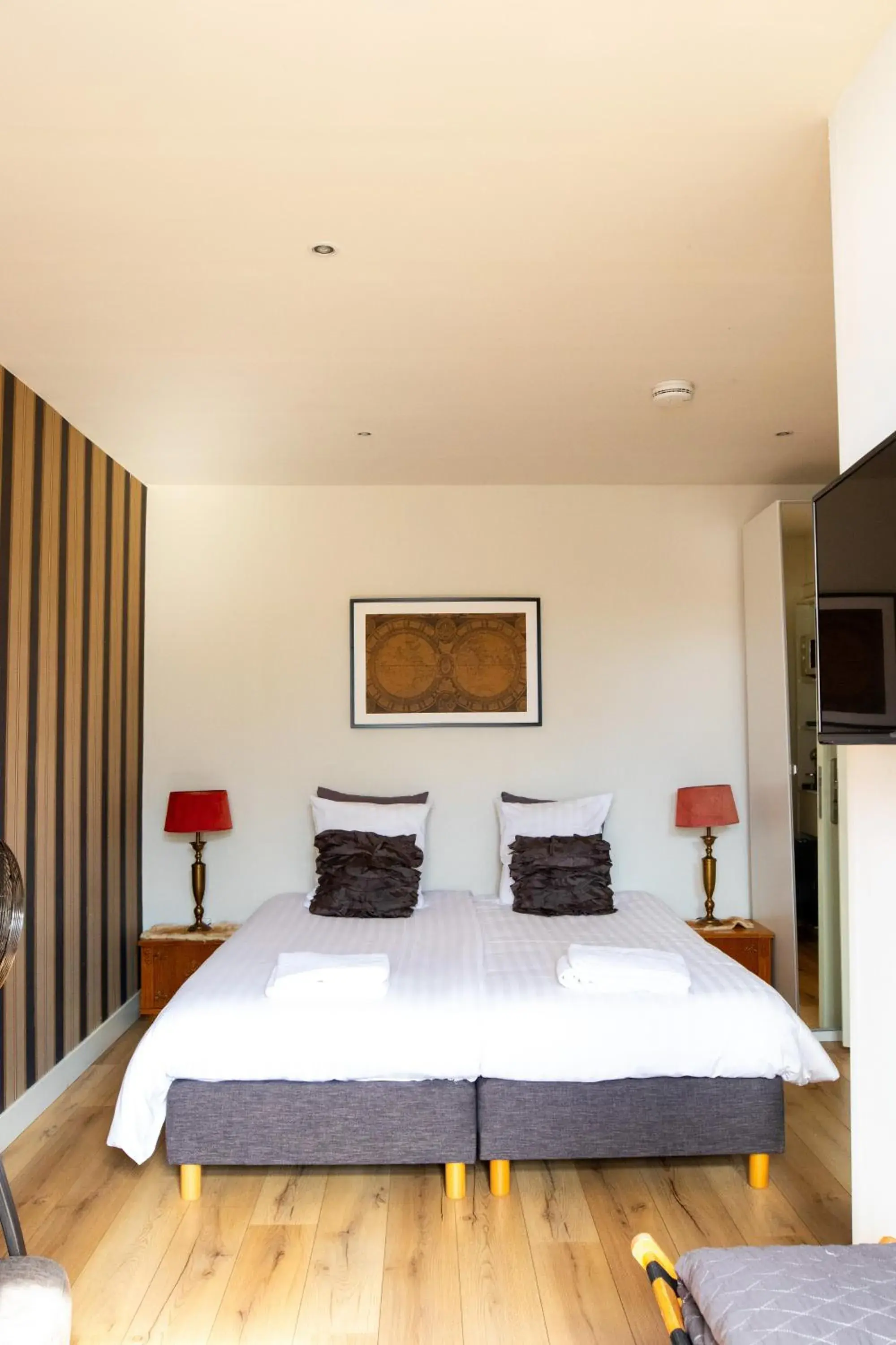 Deluxe Double or Twin Room with Balcony in cafe 't Vonderke Deluxe Double or Twin Room with Balcony in cafe 't Vonderke