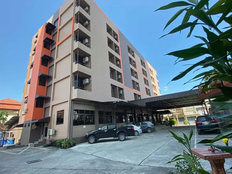 Pasawang Hotel (โรงแรมภาสว่าง) Pasawang Hotel (โรงแรมภาสว่าง)