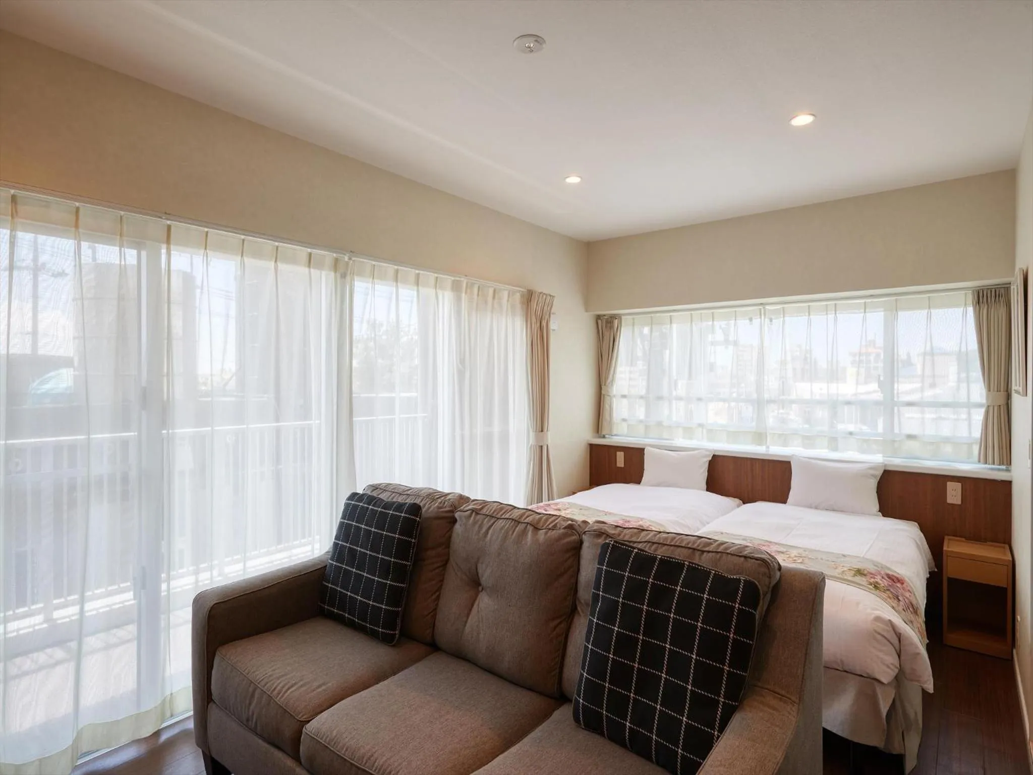 Bed in Seaside Condominium Rana Chatan