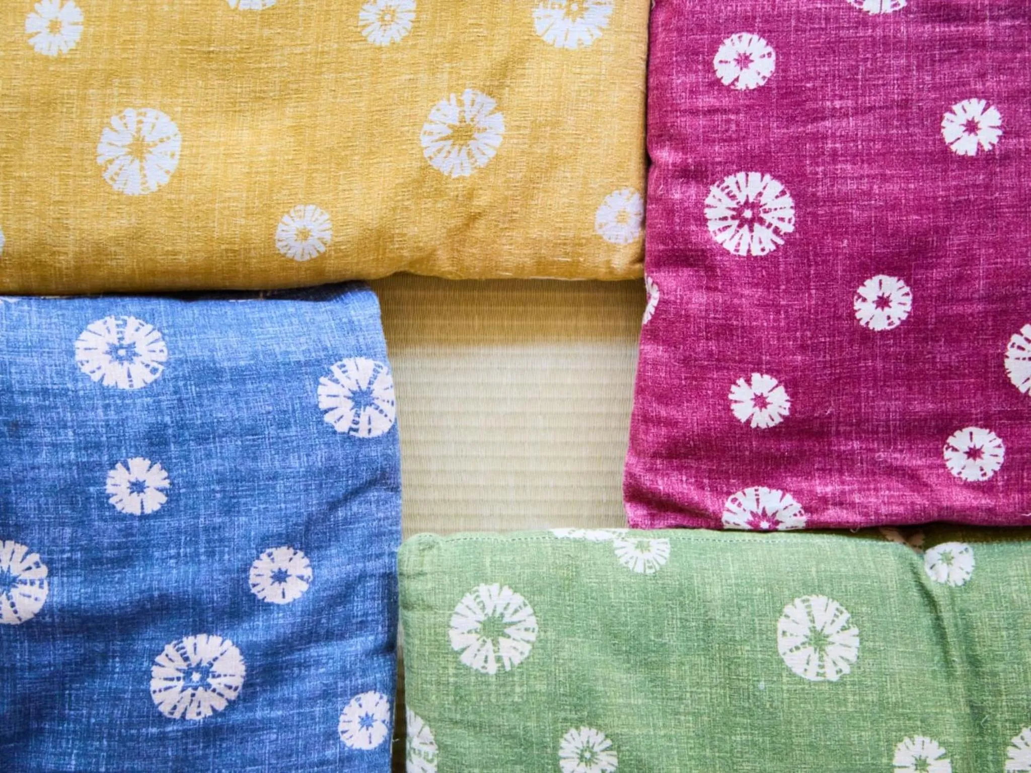 Photo of the whole room in Seaside Condominium Rana Chatan