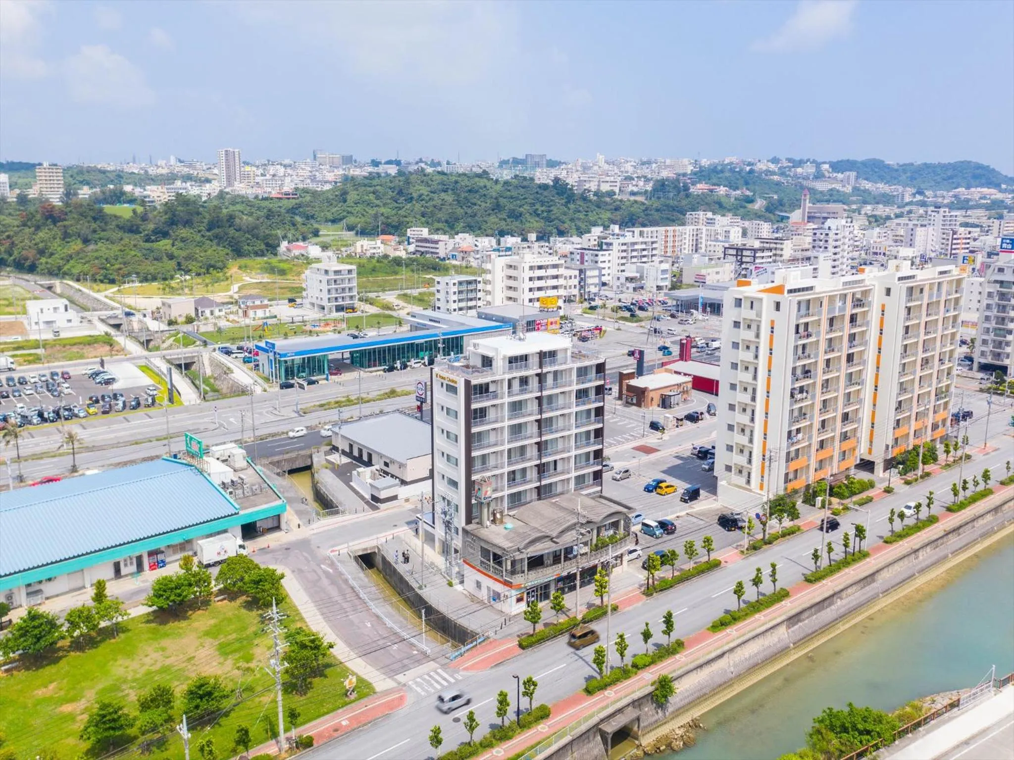 Property building in Seaside Condominium Rana Chatan