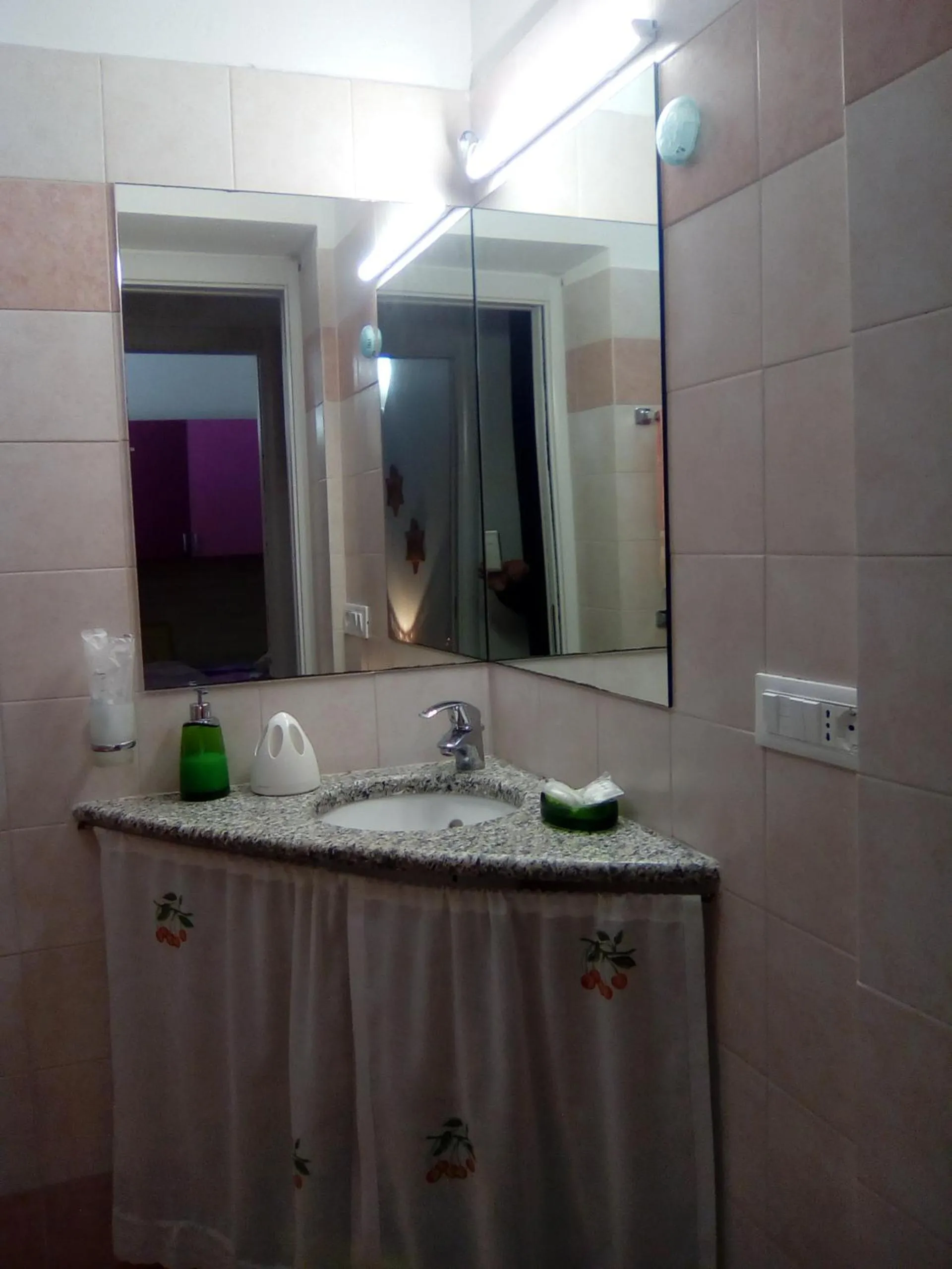 Bathroom in Sansone