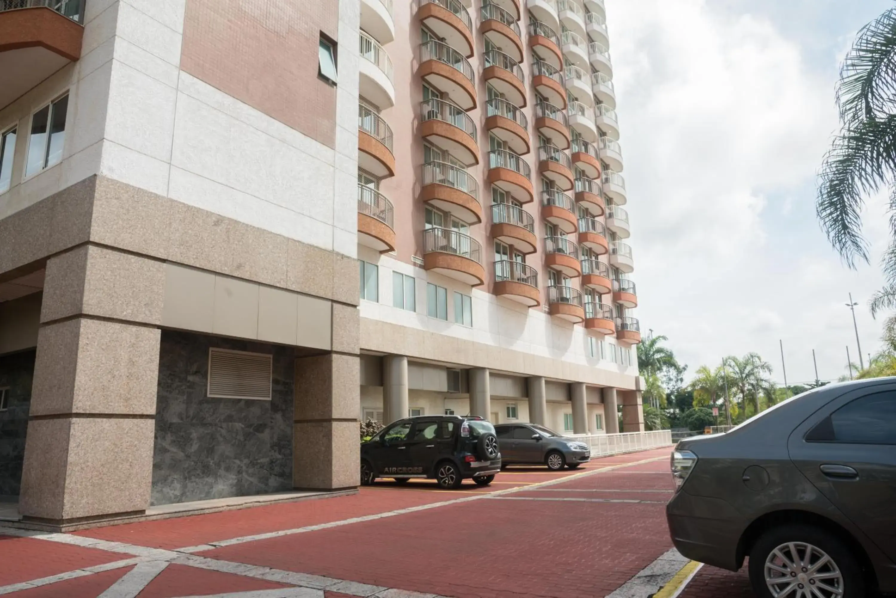 Facade/entrance in Plaza Rio Residences - Barra First Facade/entrance in Plaza Rio Residences - Barra First