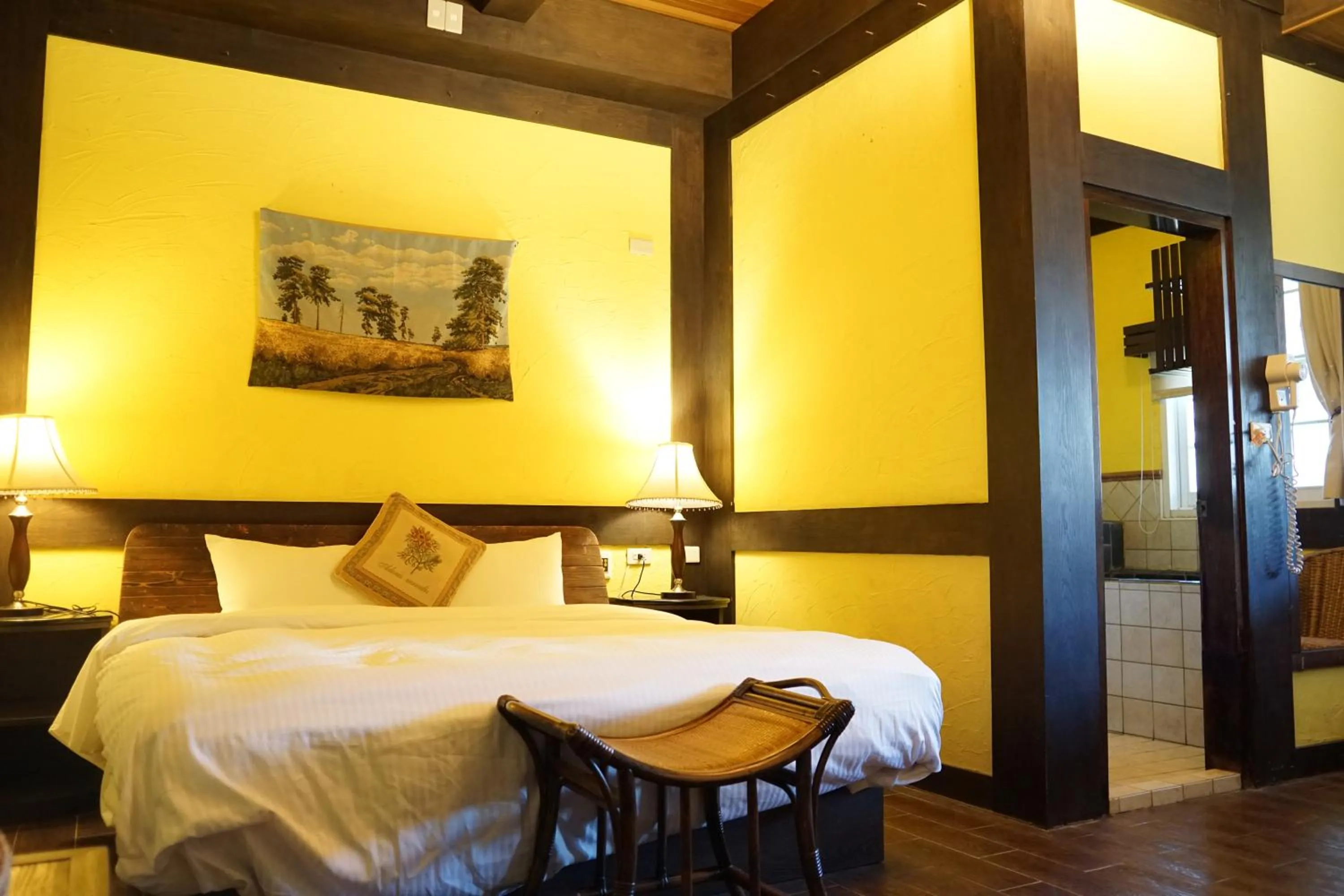 Bed in Provence Rose Lodge