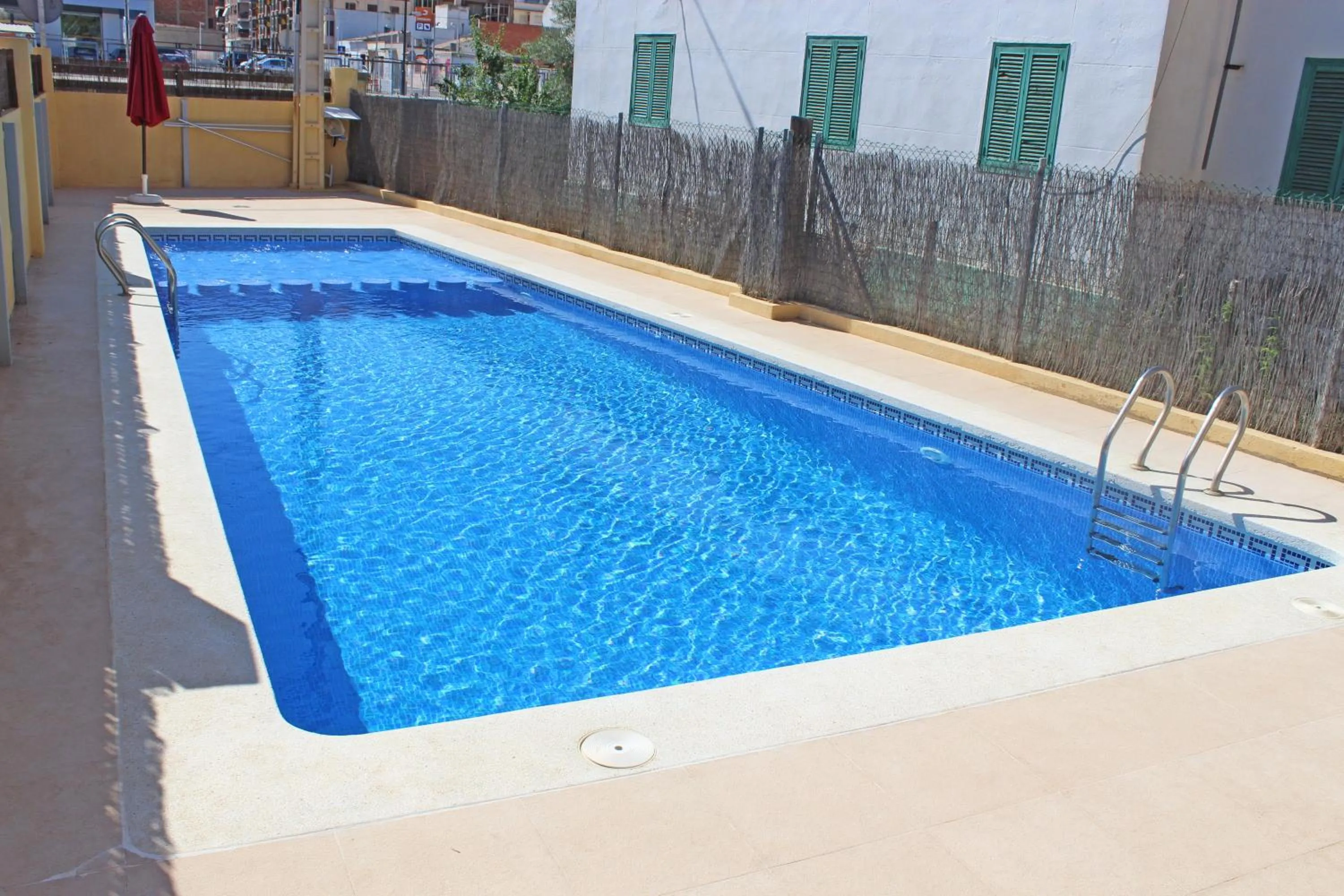 Swimming pool in Apartamentos Los Almendros 3000