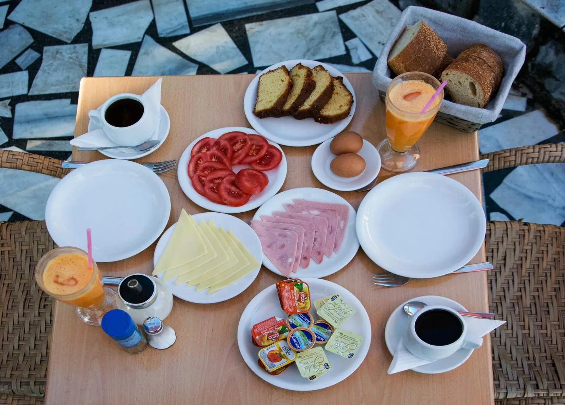 Breakfast in Alkion Breakfast in Alkion