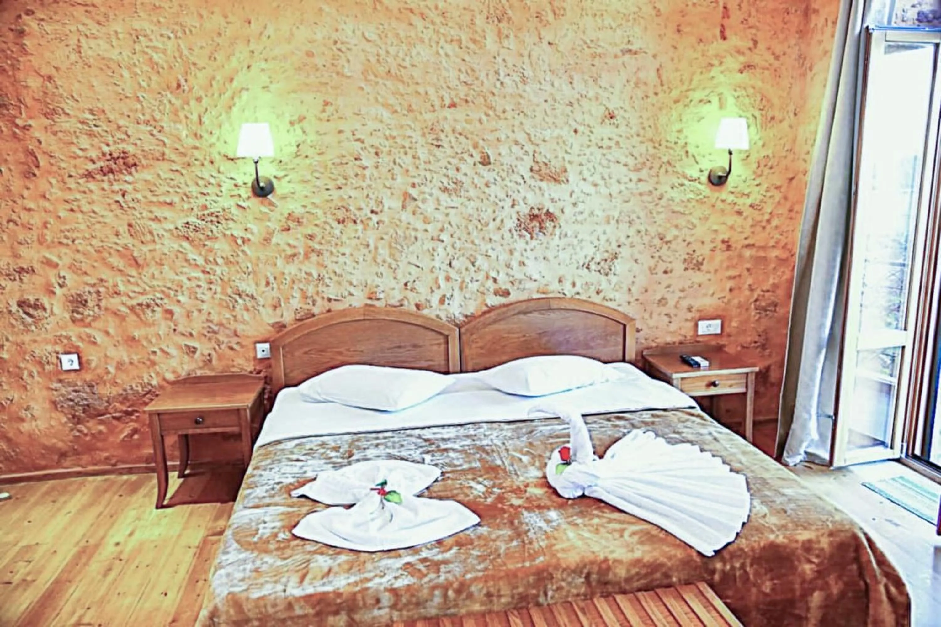 Bedroom, Bed in Santrivani Rooms
