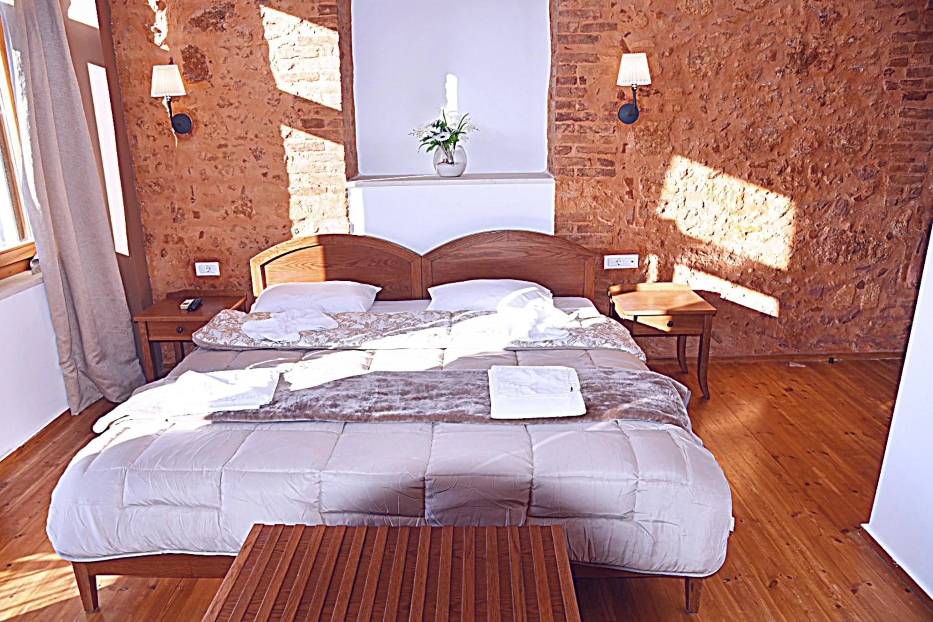 Bedroom, Bed in Santrivani Rooms