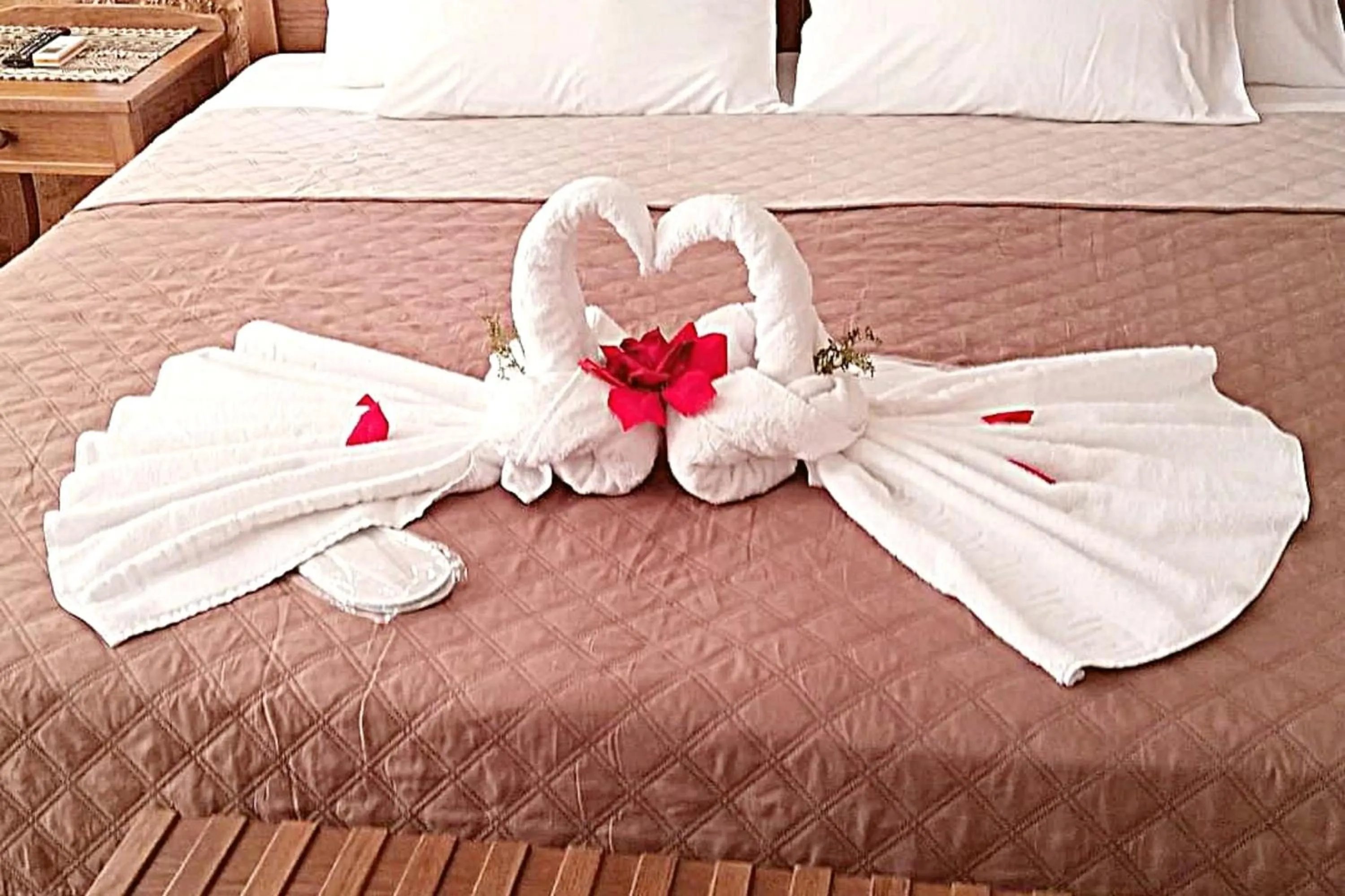 Bedroom, Bed in Santrivani Rooms