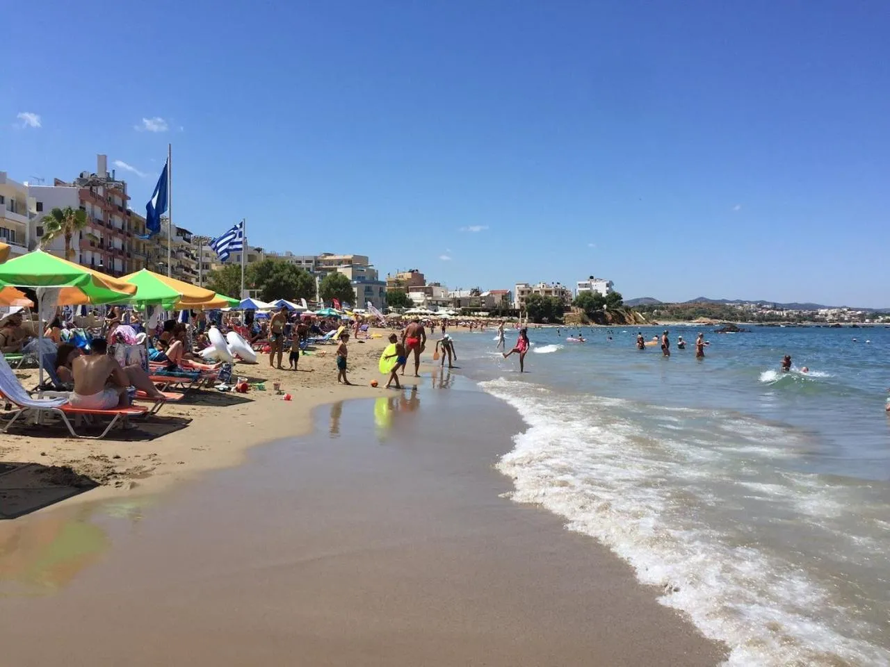 Beach in Santrivani Rooms