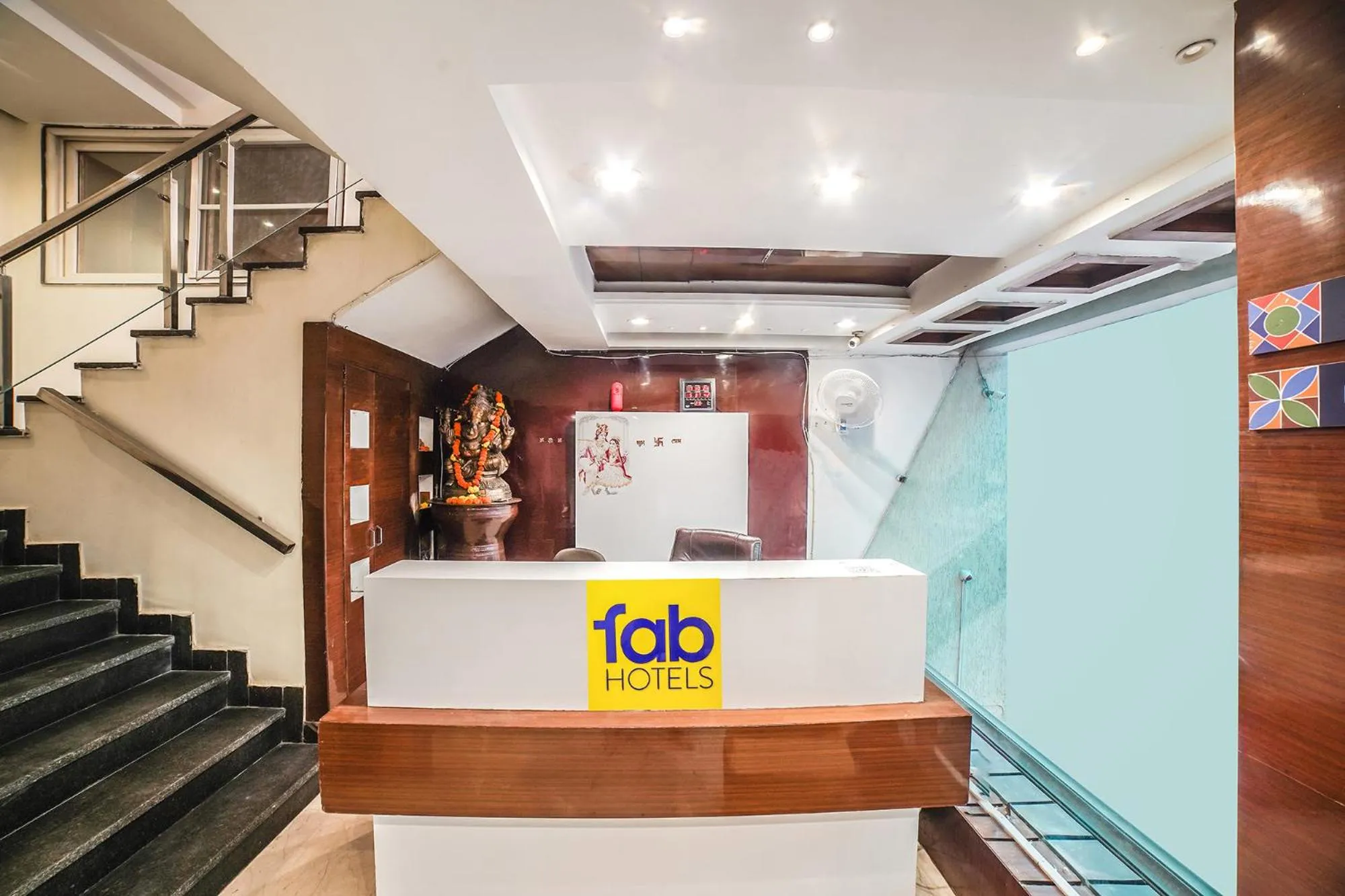 Lobby or reception in FabHotel Johri Regency