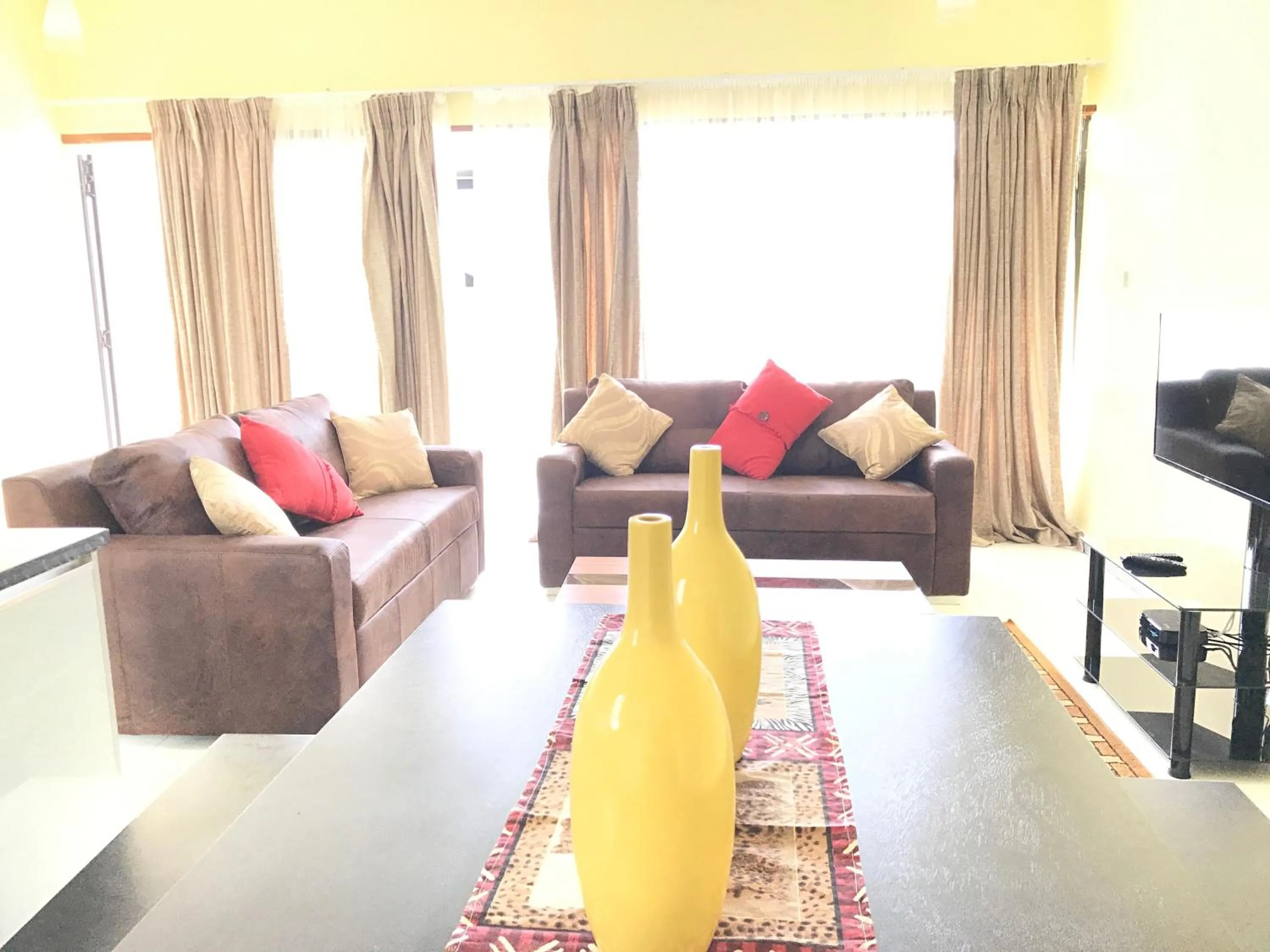 Lounge or bar in Stoneridge Estate