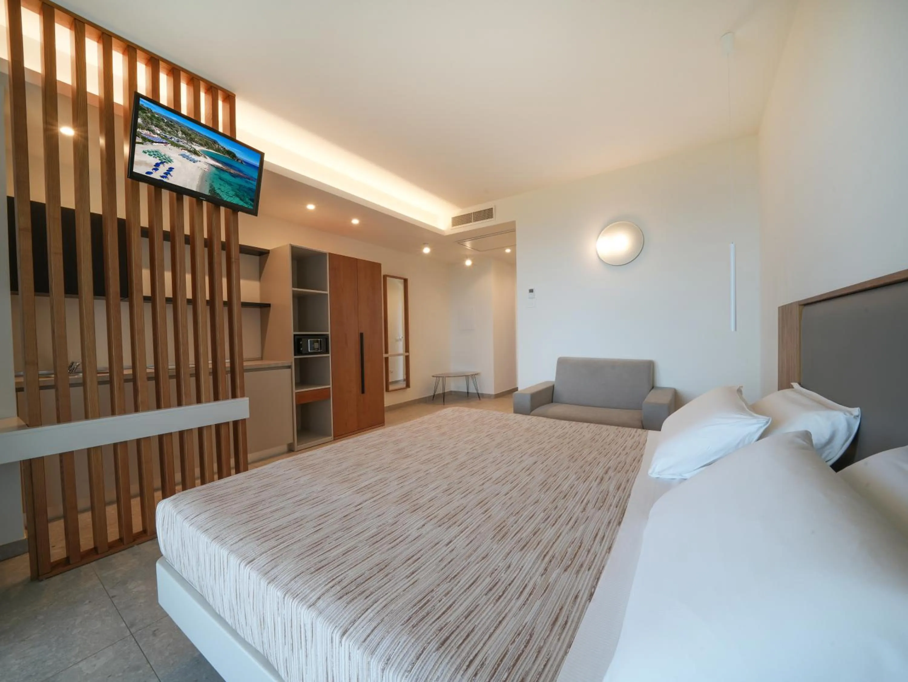 Bed in LUZIA AGRIRESORT - Piscina Idromassaggio con Vista Mare Aperta fino alle ore 23-00