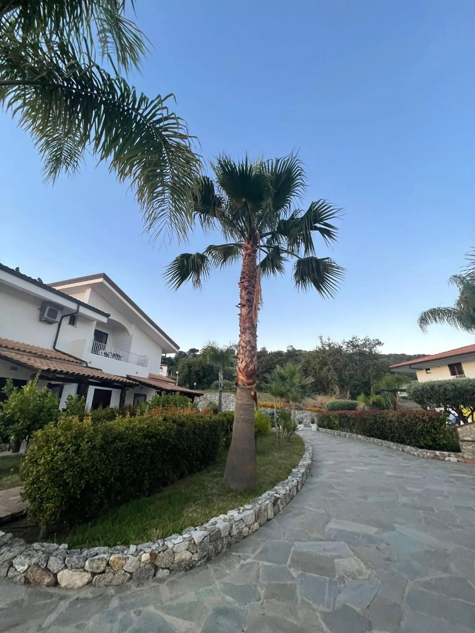 Property building in LUZIA AGRIRESORT - Piscina Idromassaggio con Vista Mare Aperta fino alle ore 23-00