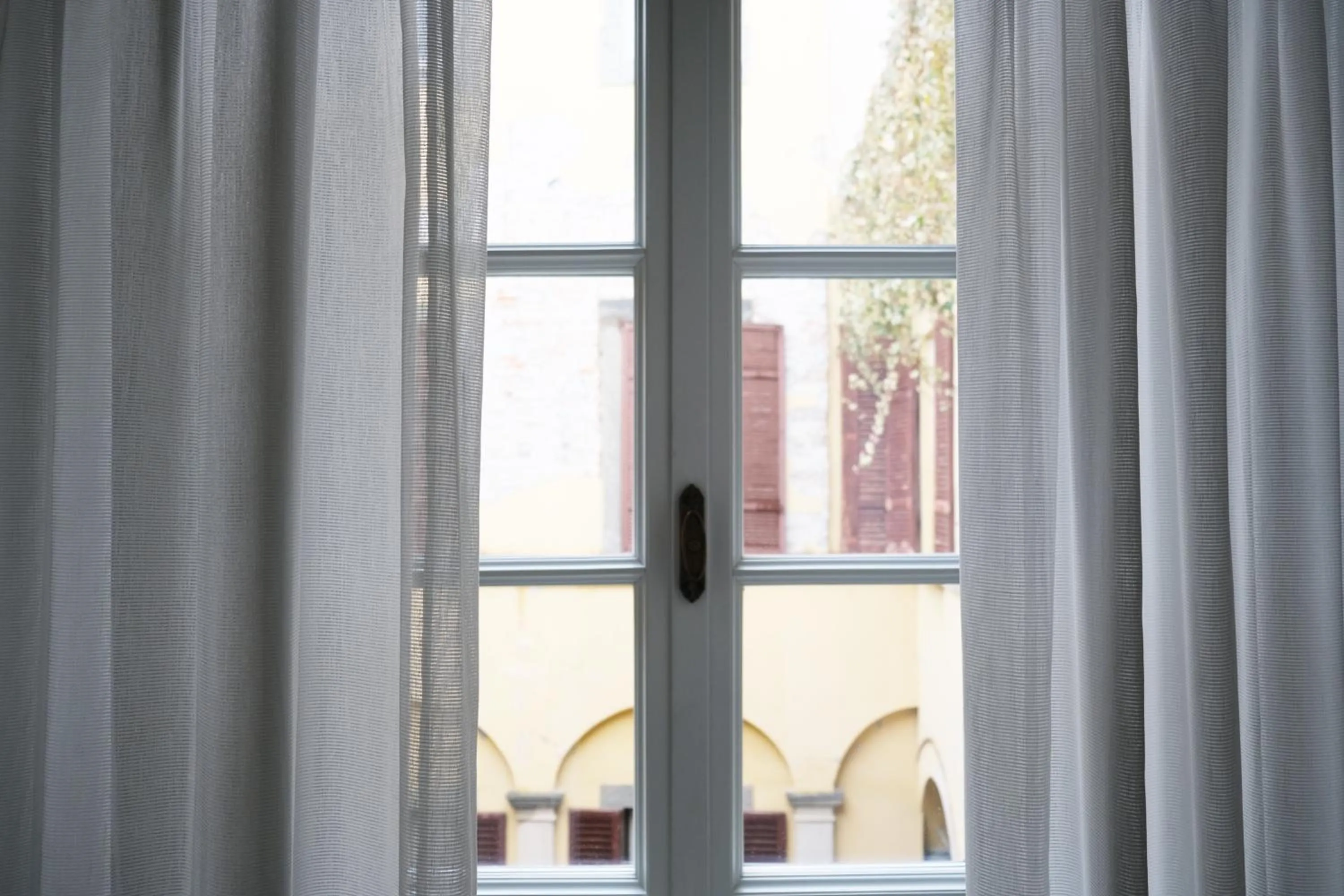 Decorative detail in Palazzo Albricci Peregrini