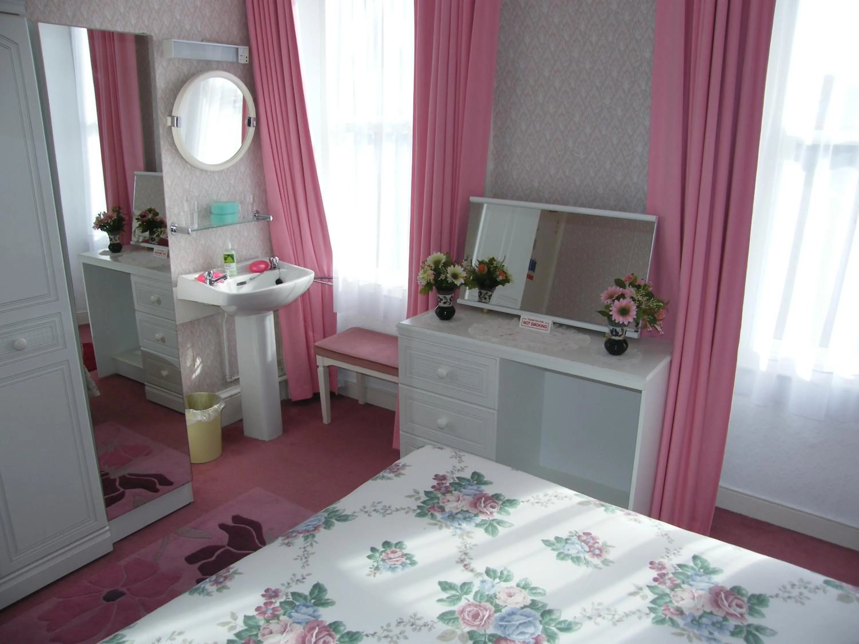 El Tabora Guest House