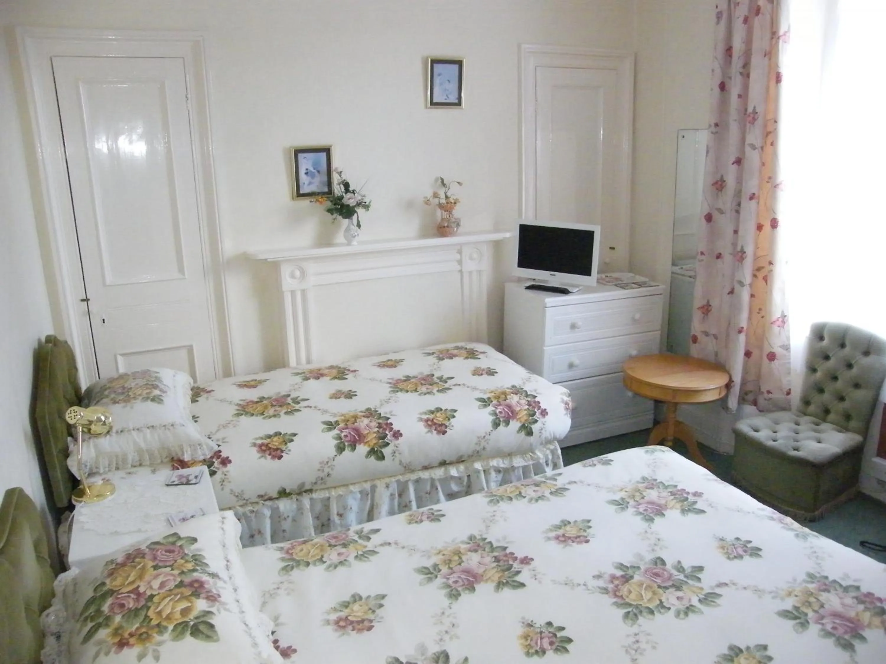 Bedroom, Bed in El Tabora Guest House