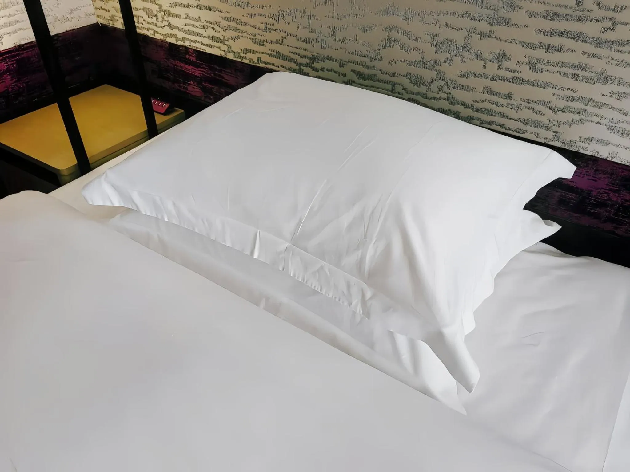 Photo of the whole room, Bed in Crowne Plaza Baoji City Center by IHG