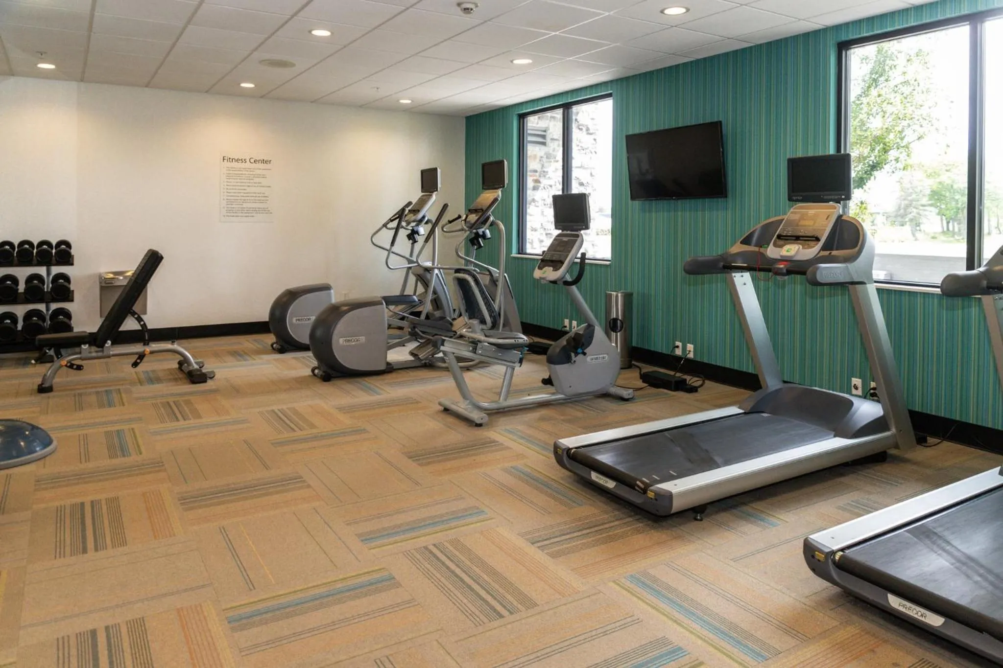 Fitness centre/facilities in Holiday Inn Express - Grand Island by IHG