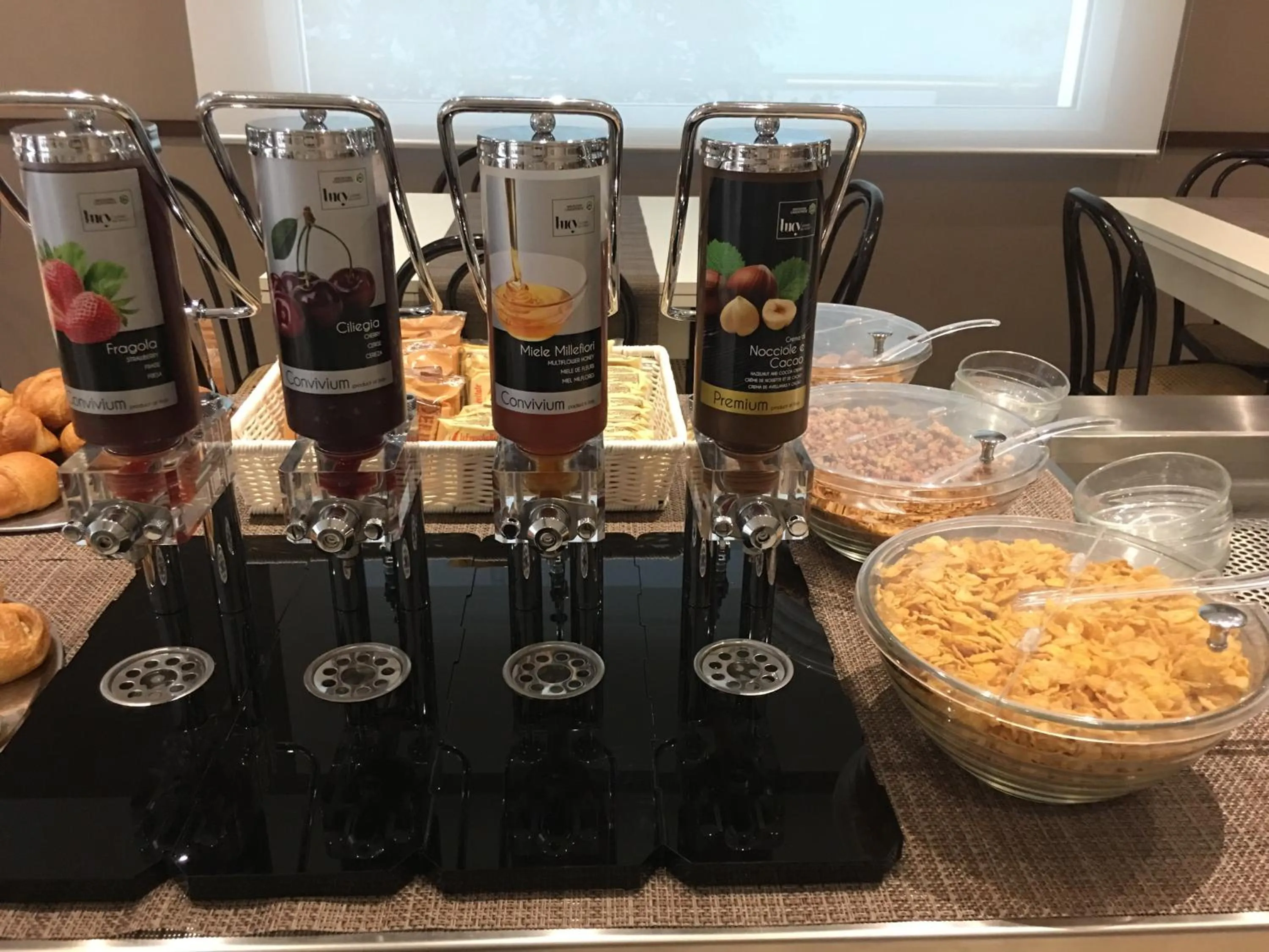 Restaurant/places to eat in Hotel Ricci